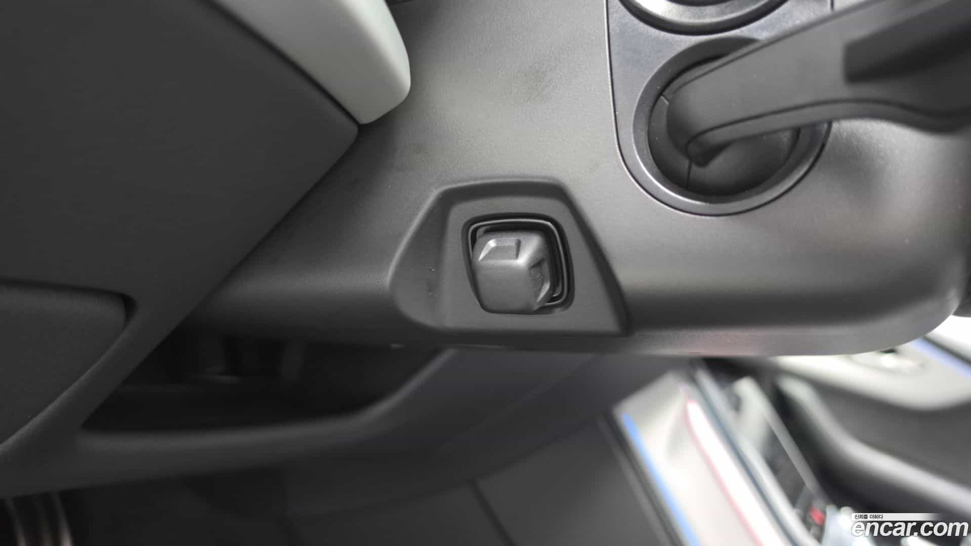 Q8 Audi 2023.4-OPTION-019