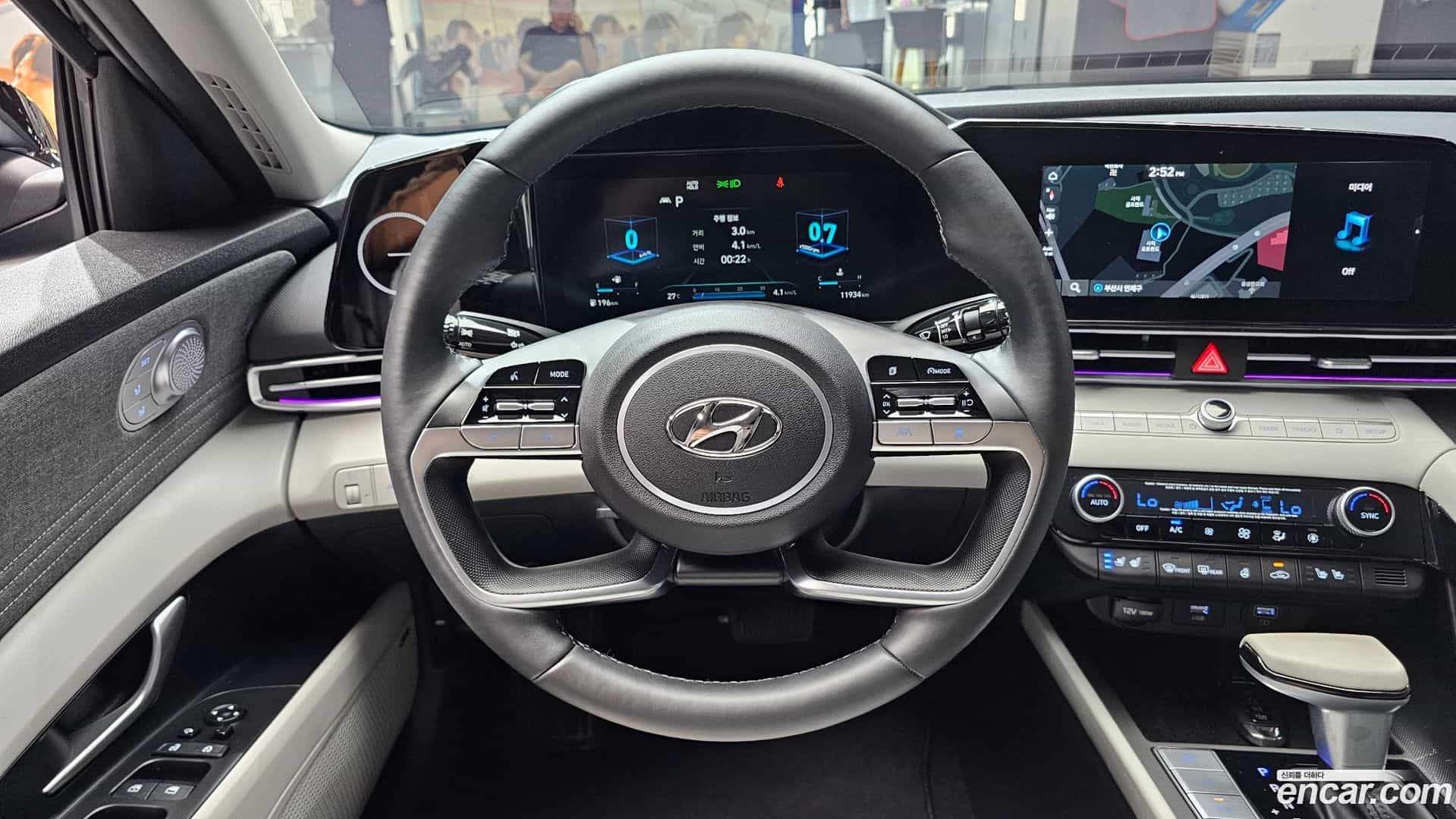 AVANTE Hyundai 2020.3-OPTION-017