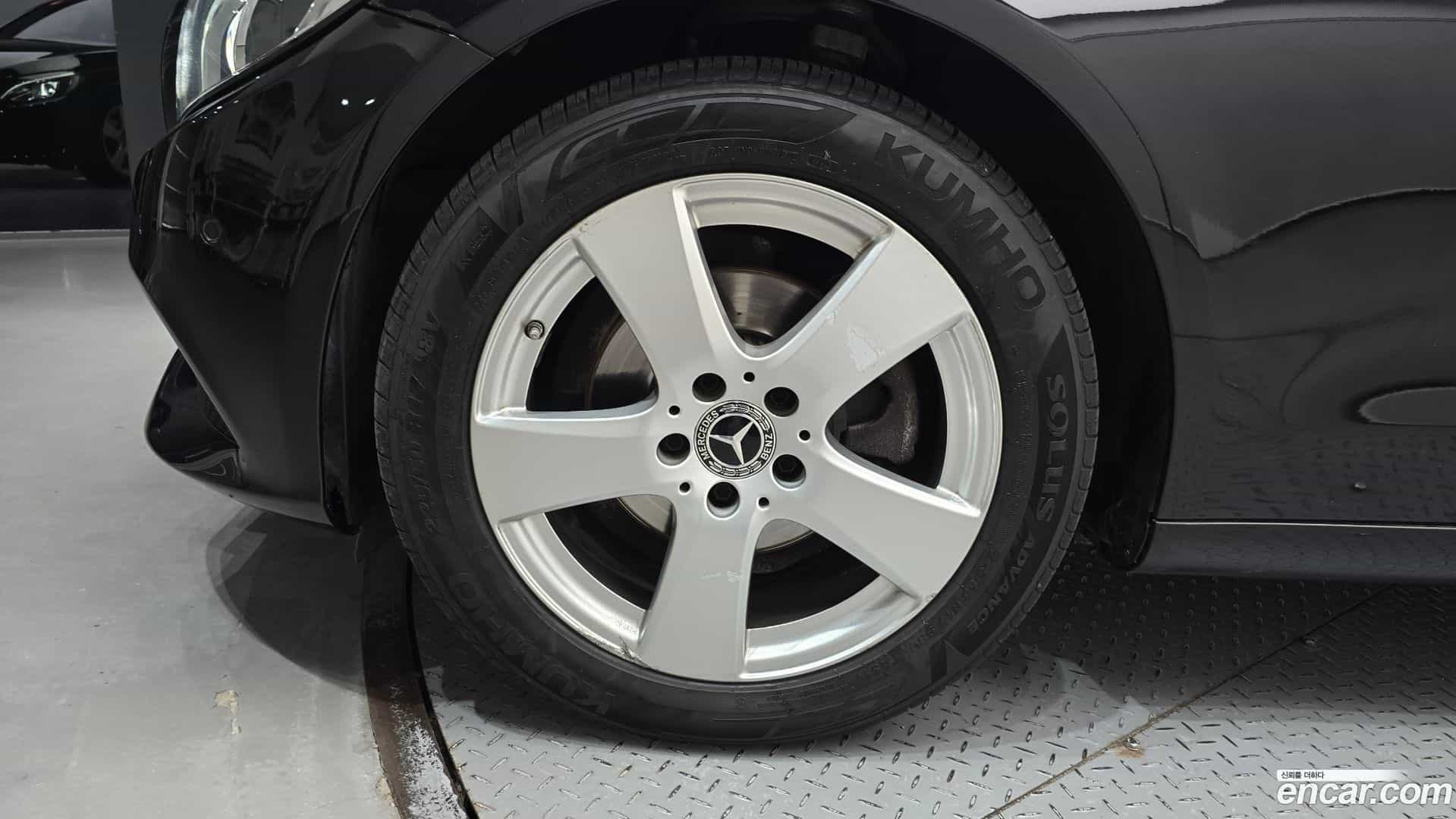 C-Class Mercedes-Benz 2018.3-OUTER-005