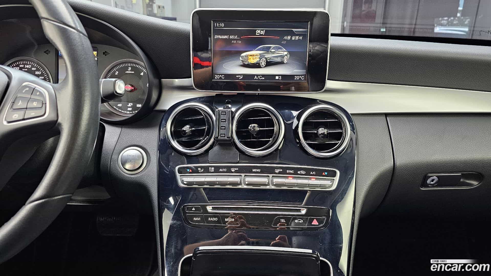 C-Class Mercedes-Benz 2018.3-OPTION-018
