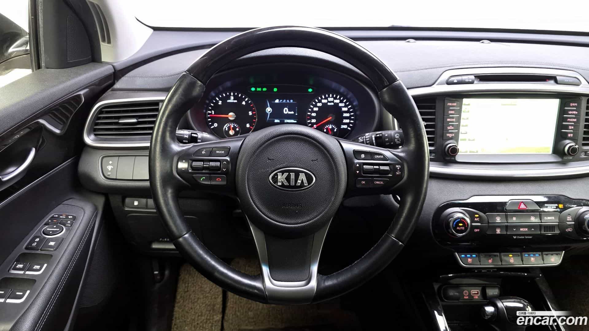 Sorento Kia 2015.8-OPTION-016