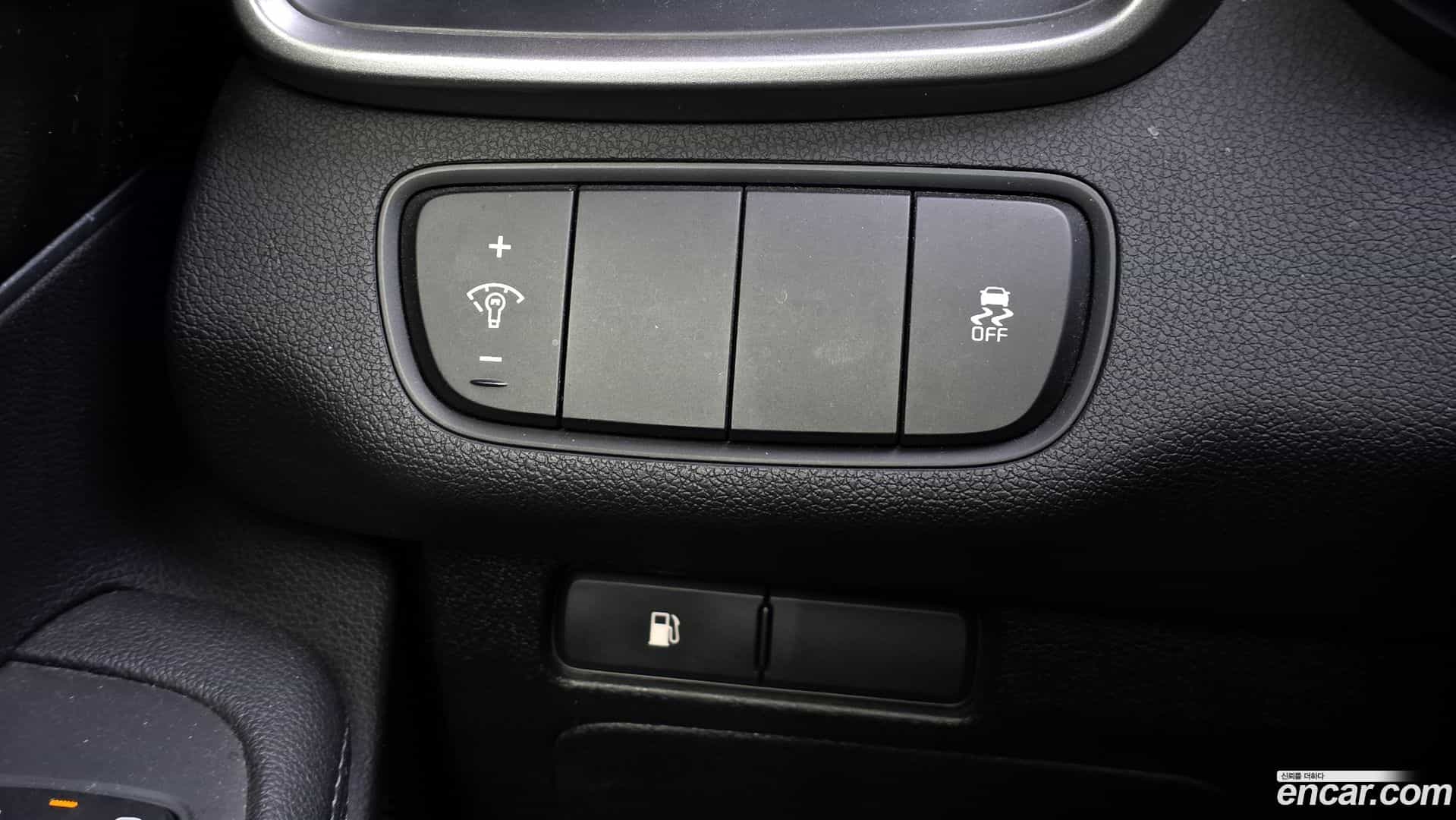 Sorento Kia 2015.8-OPTION-023