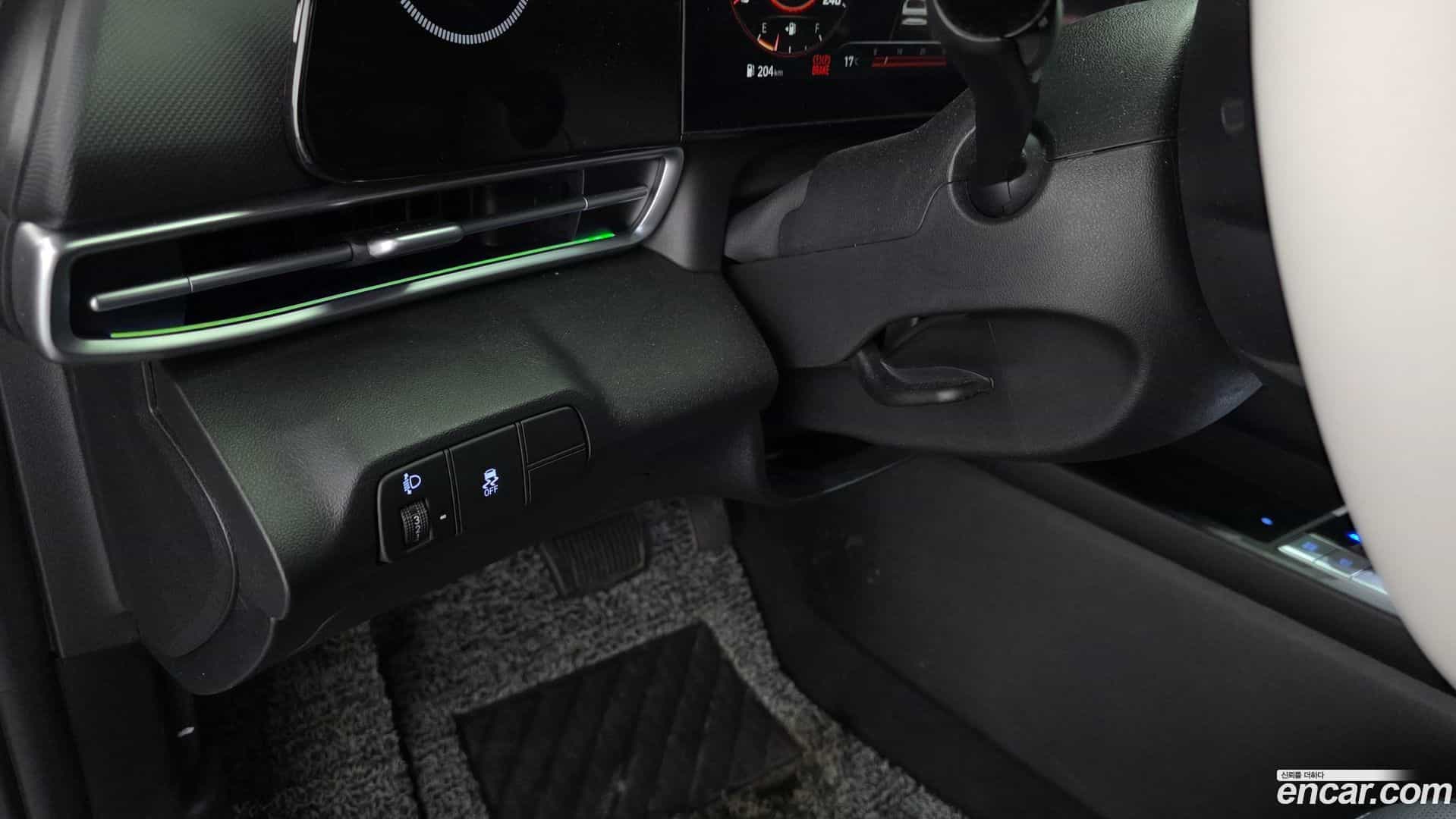 AVANTE Hyundai 2024.4-OPTION-018