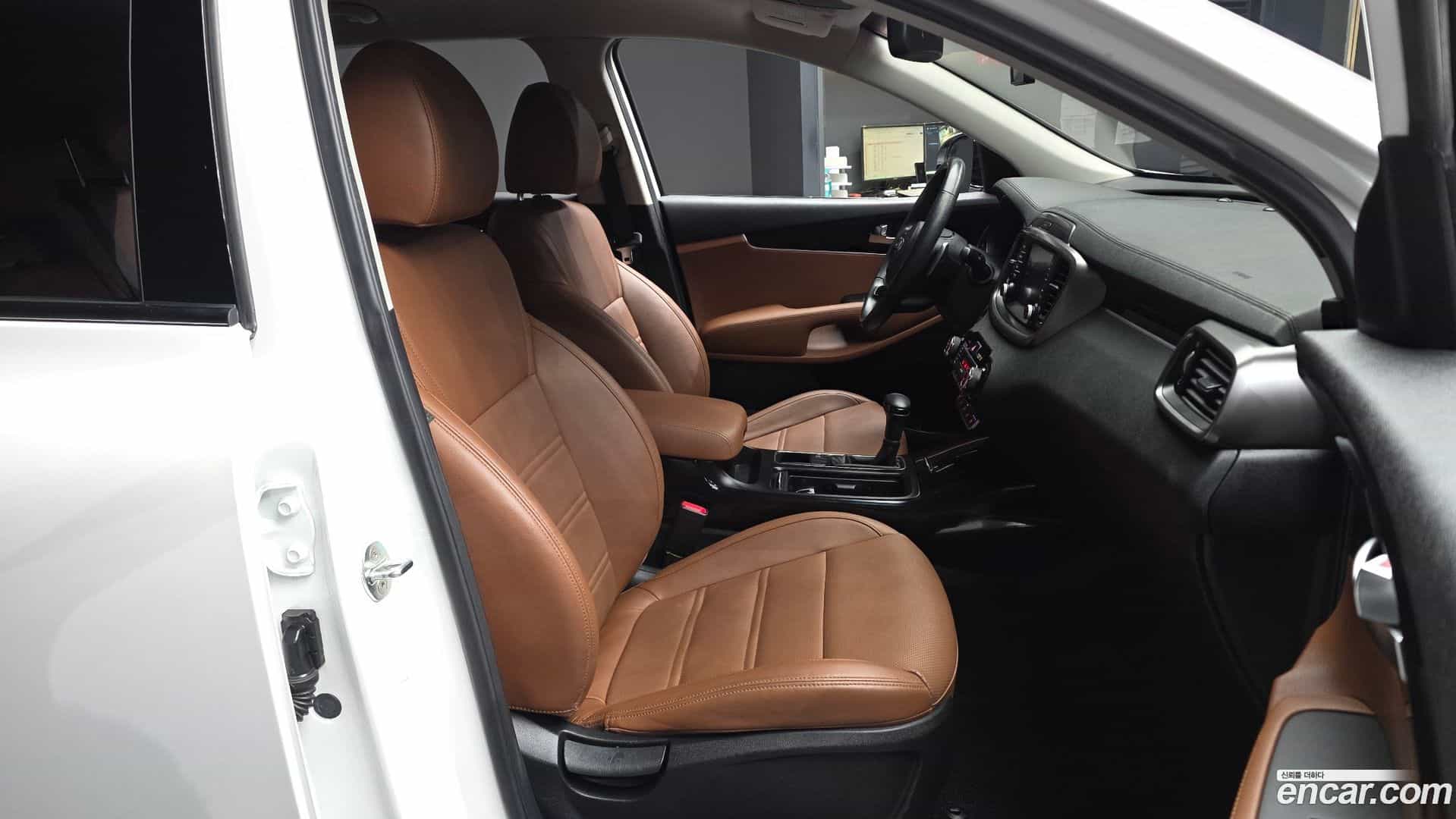 Sorento Kia 2019.7-OPTION-015