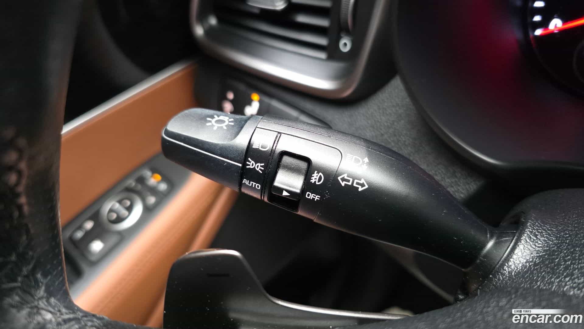 Sorento Kia 2019.7-OPTION-022
