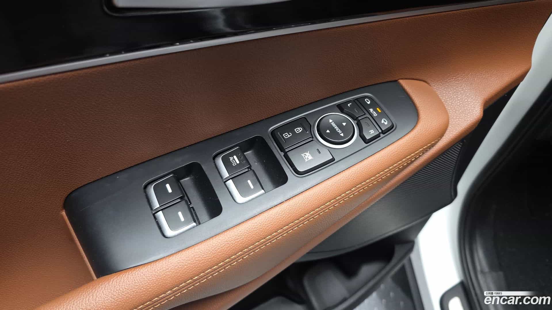 Sorento Kia 2019.7-OPTION-040