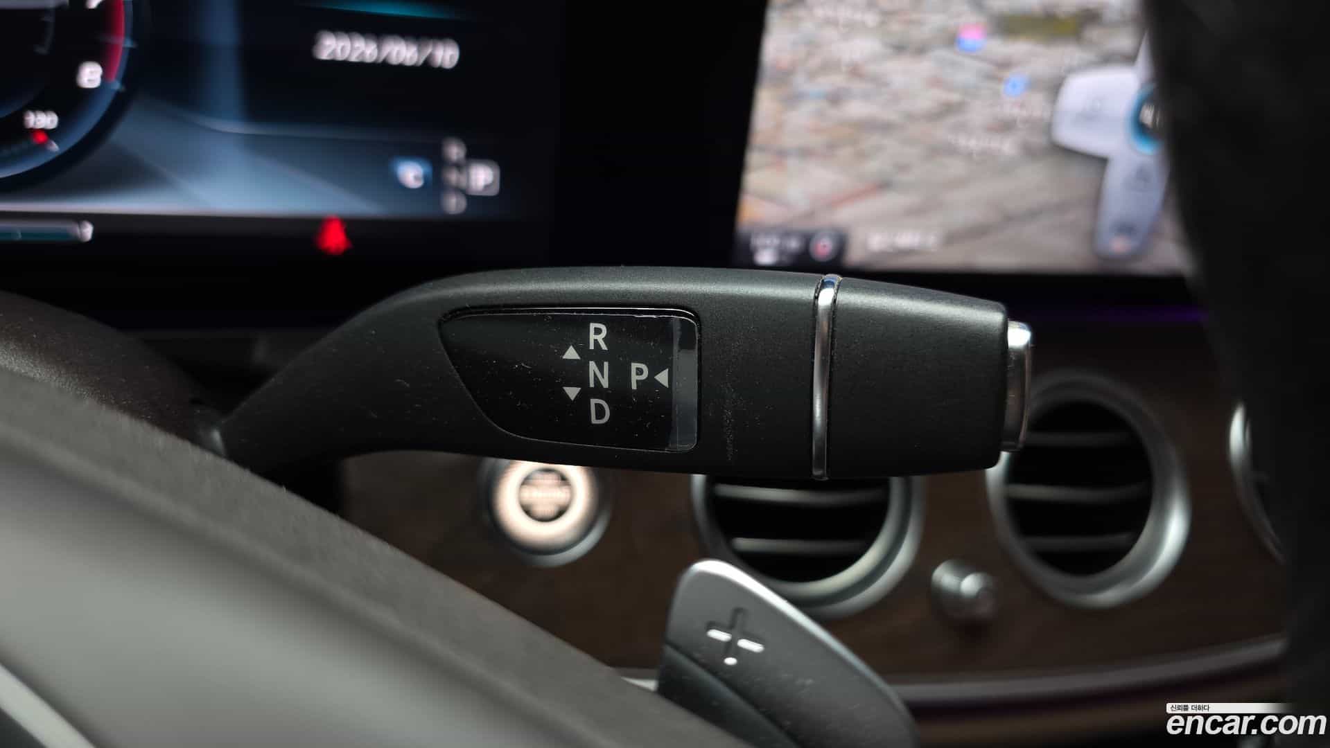 E-Class Mercedes-Benz 2016.6-INNER-009