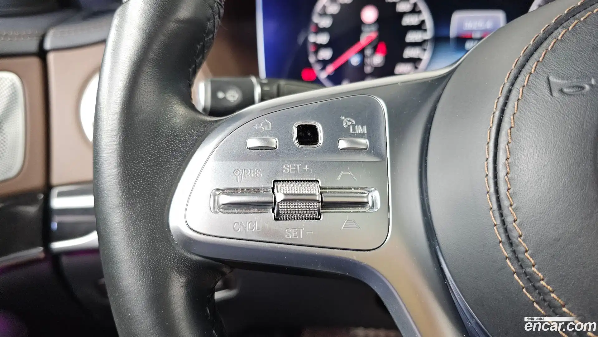 S-Class Mercedes-Benz 2020.7-OPTION-046