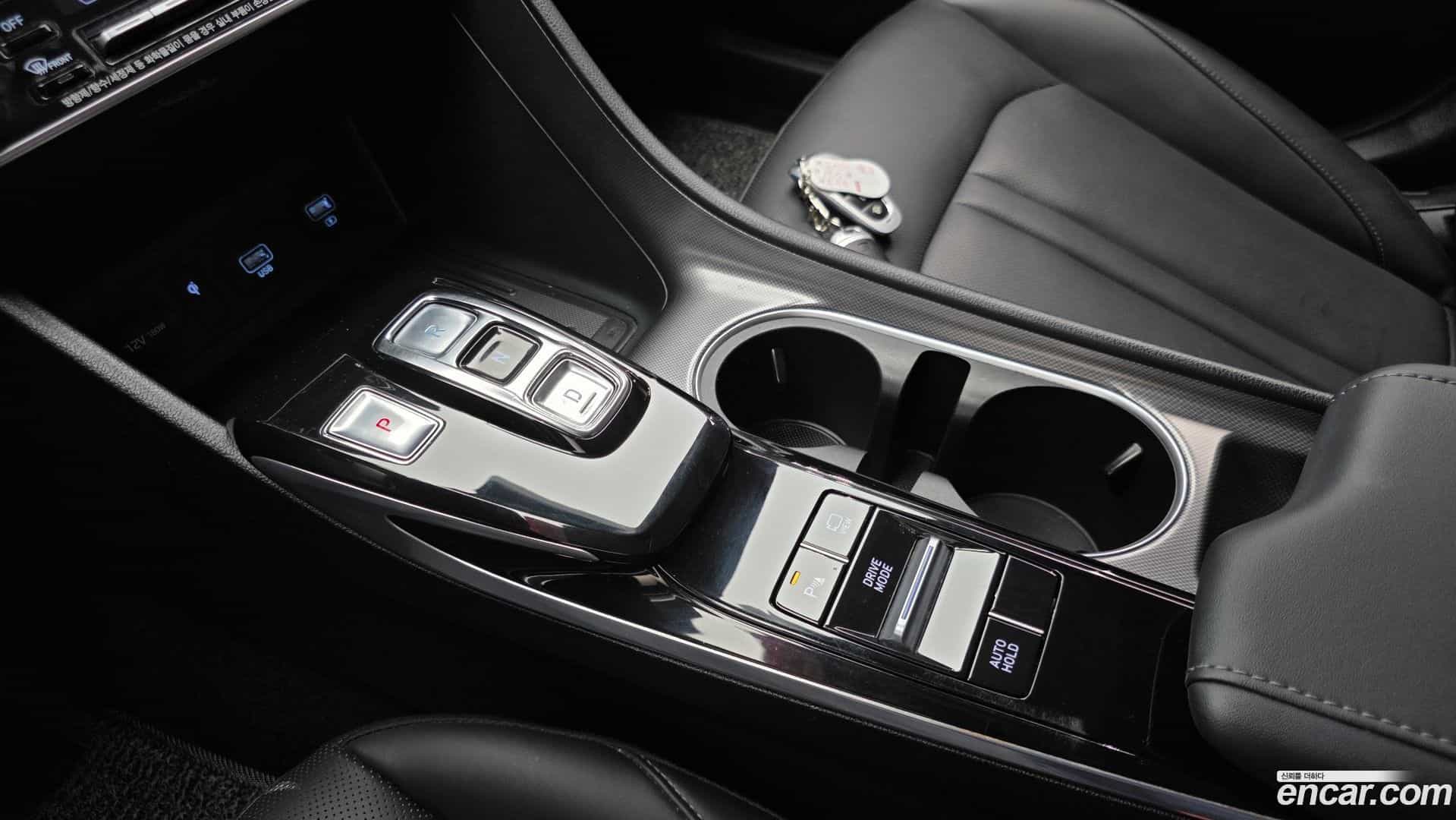 Sonata Hyundai 2019.6-INNER-009