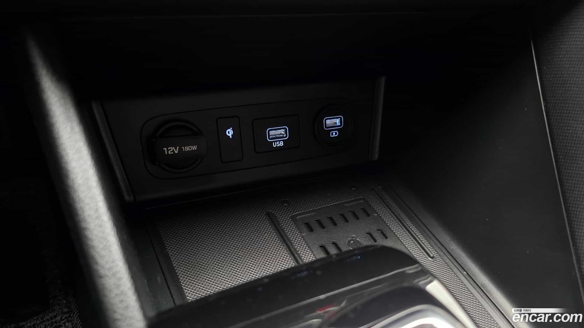 Sonata Hyundai 2019.6-OPTION-023