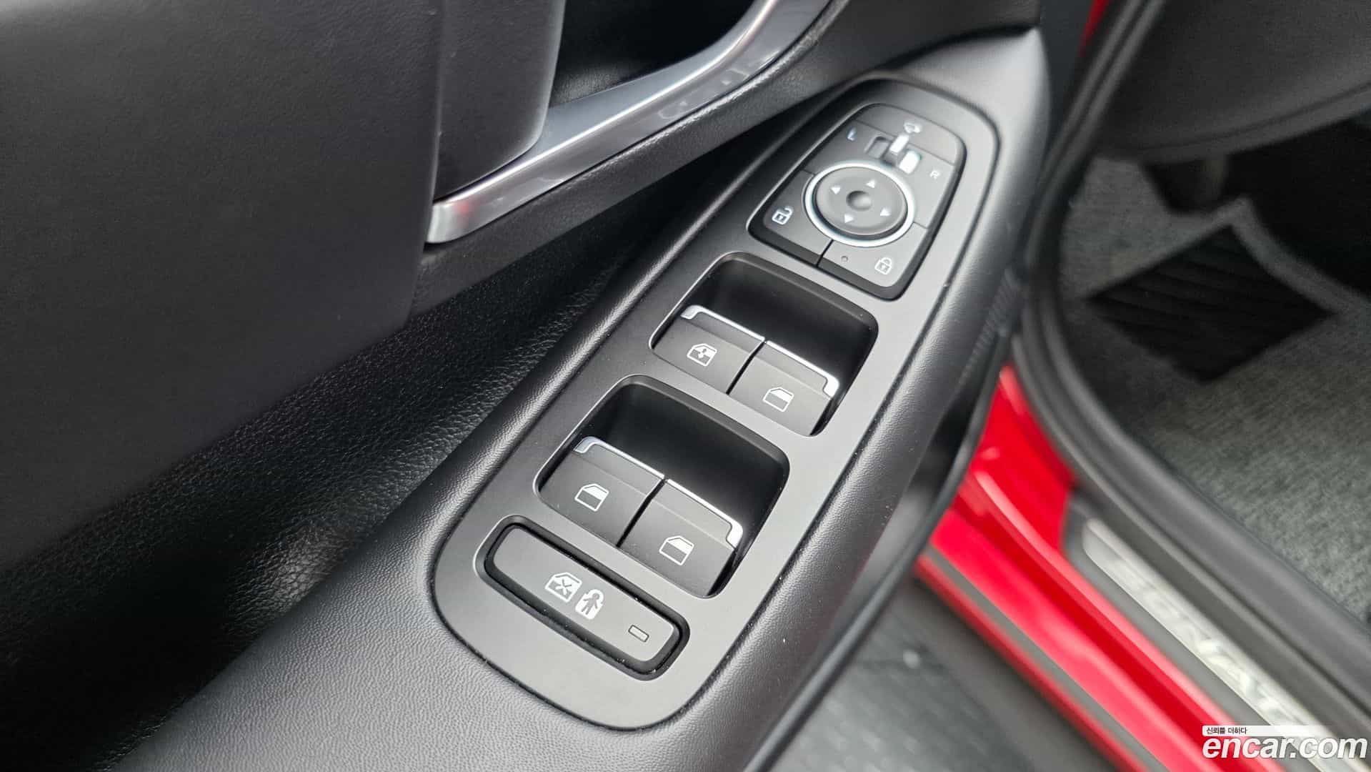 Sonata Hyundai 2019.6-OPTION-042