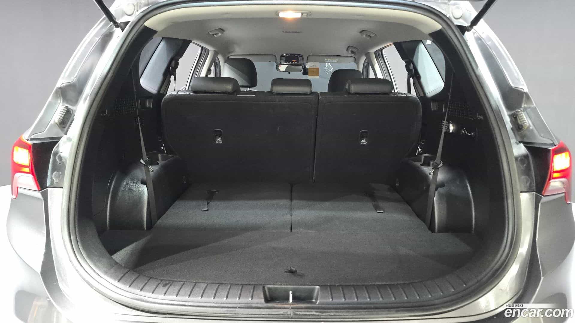 Santafe Hyundai 2021.1-OPTION-024