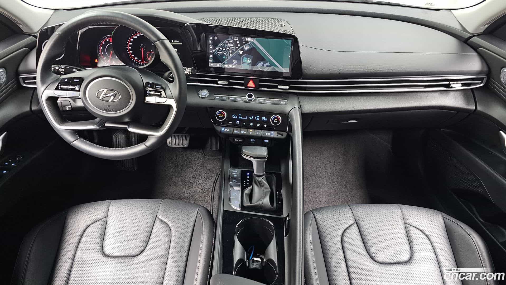 AVANTE Hyundai 2022.11-INNER-007