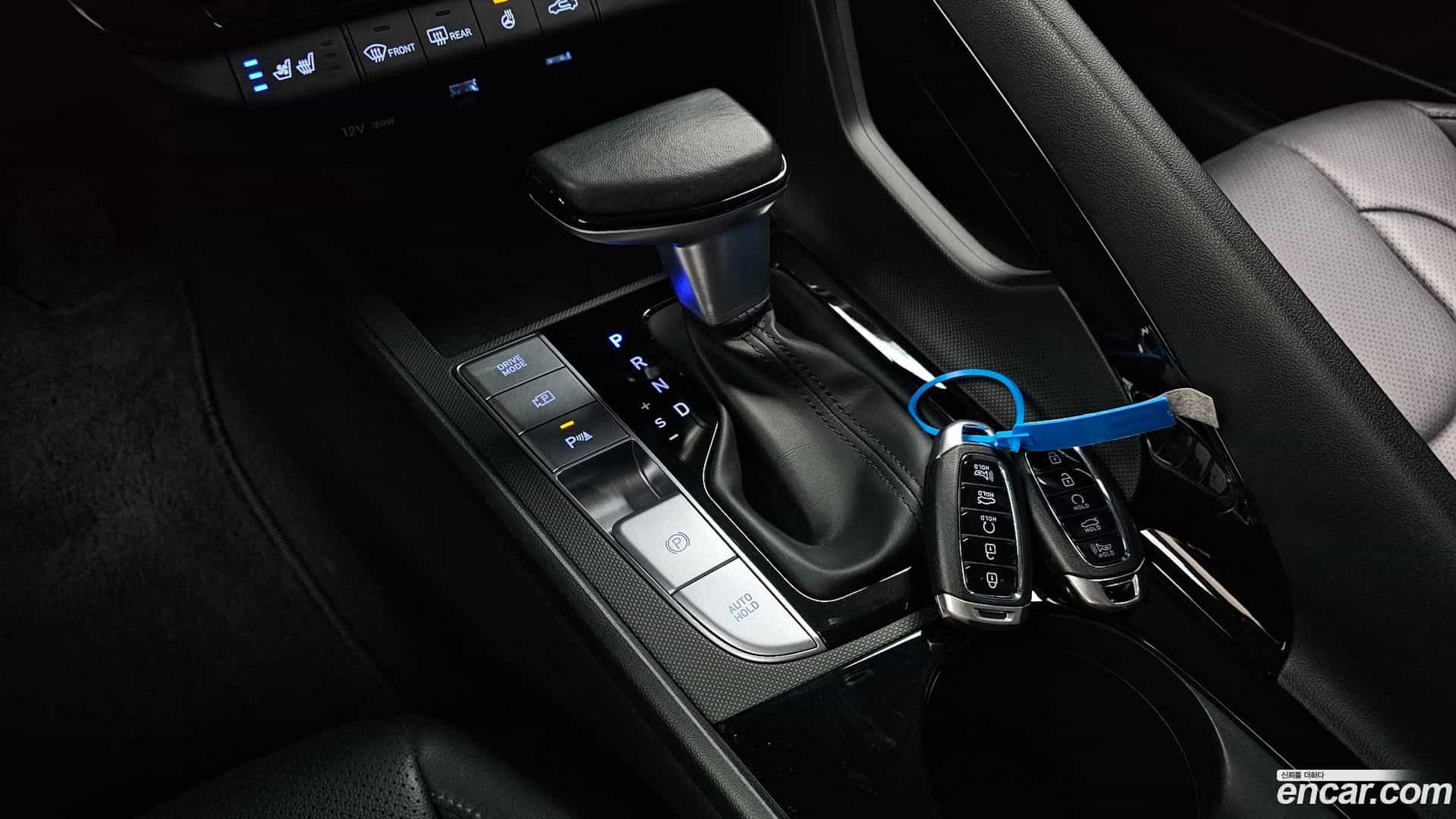 AVANTE Hyundai 2022.11-INNER-009