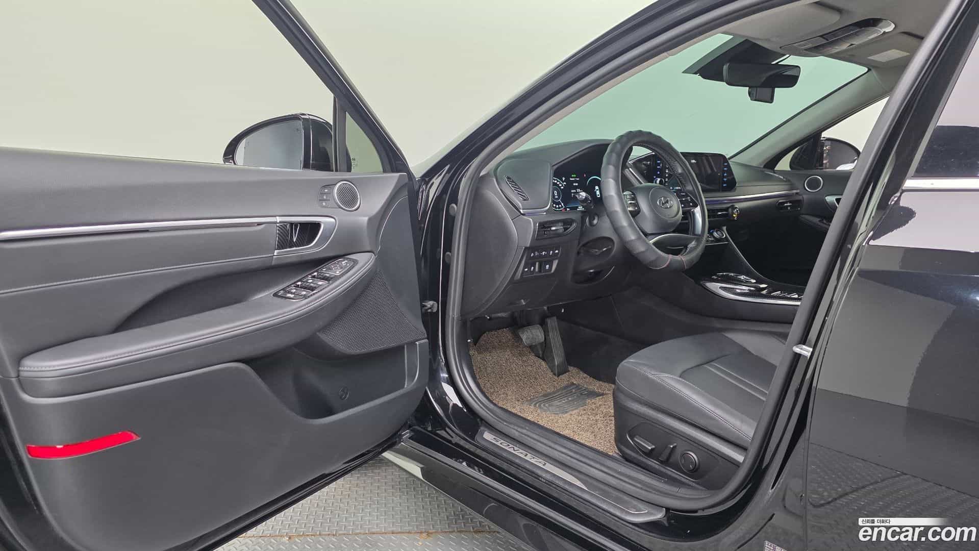 Sonata Hyundai 2022.1-INNER-010