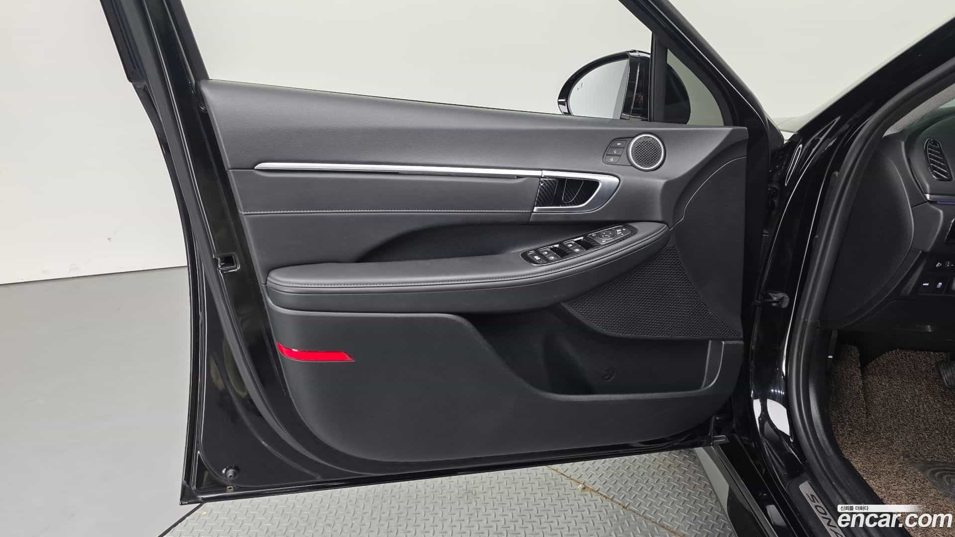 Sonata Hyundai 2022.1-INNER-034