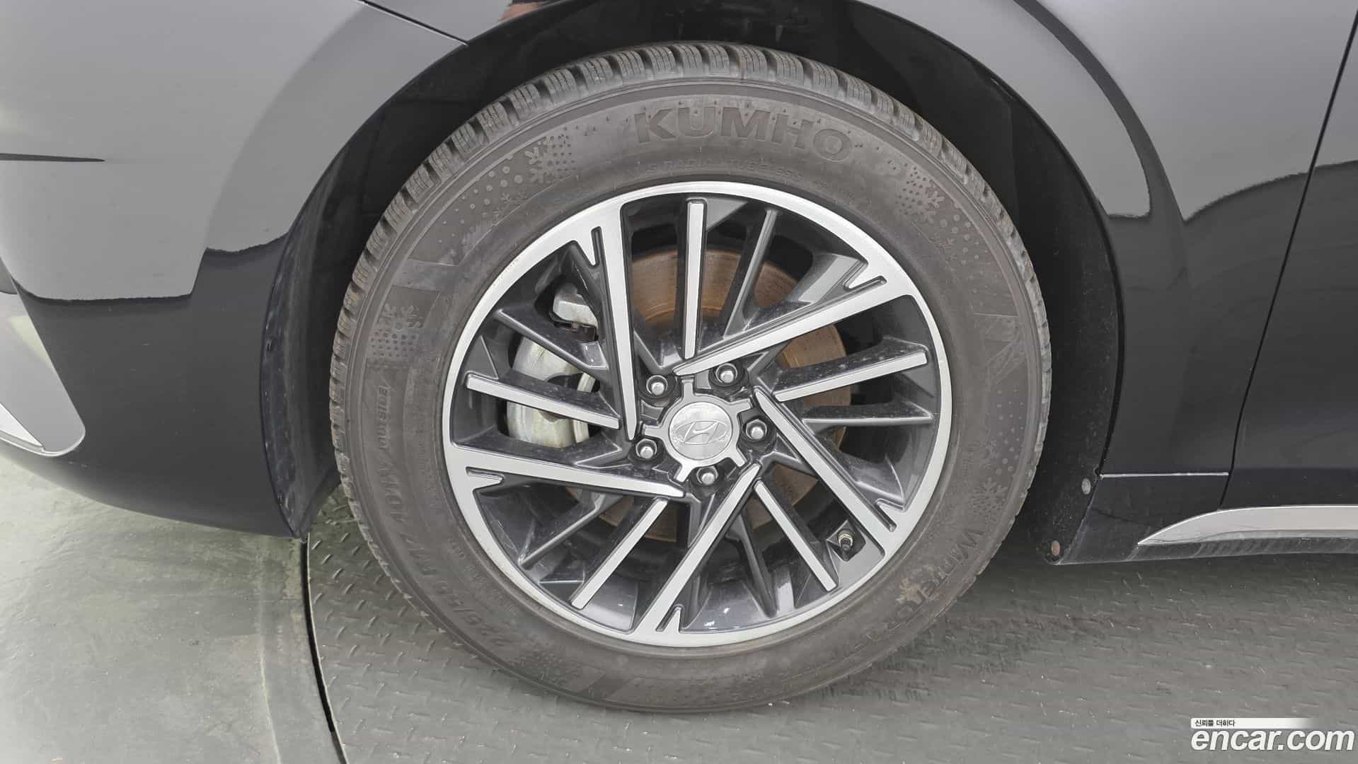 Grandeur Hyundai 2022.1-OUTER-005