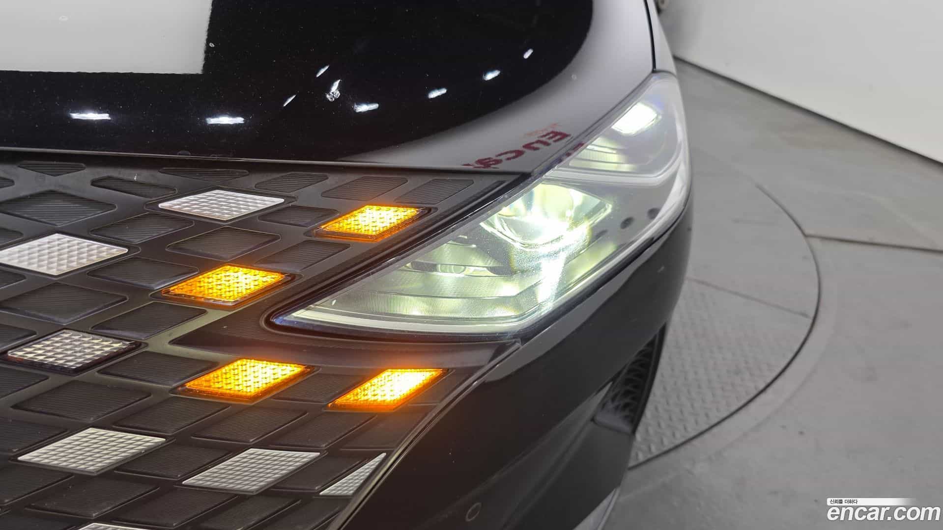 Grandeur Hyundai 2022.1-OUTER-032