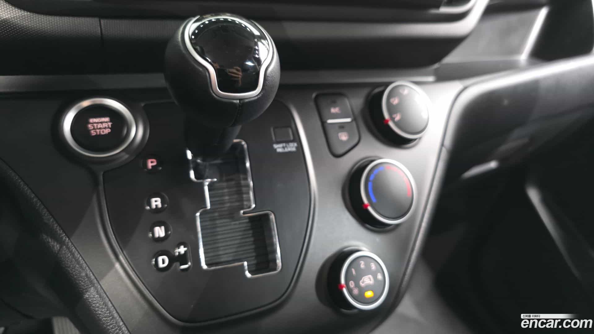RAY Kia 2022.8-INNER-009