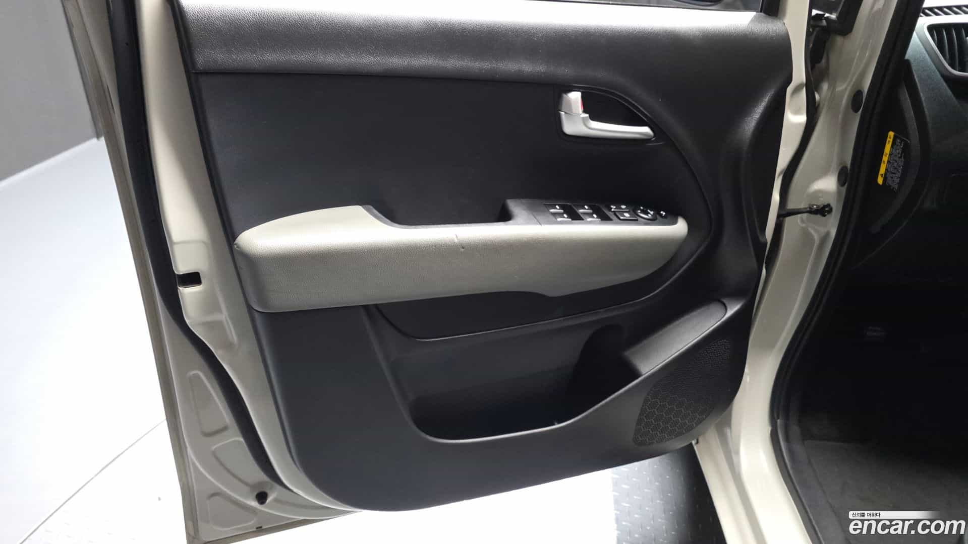 RAY Kia 2019.11-INNER-034
