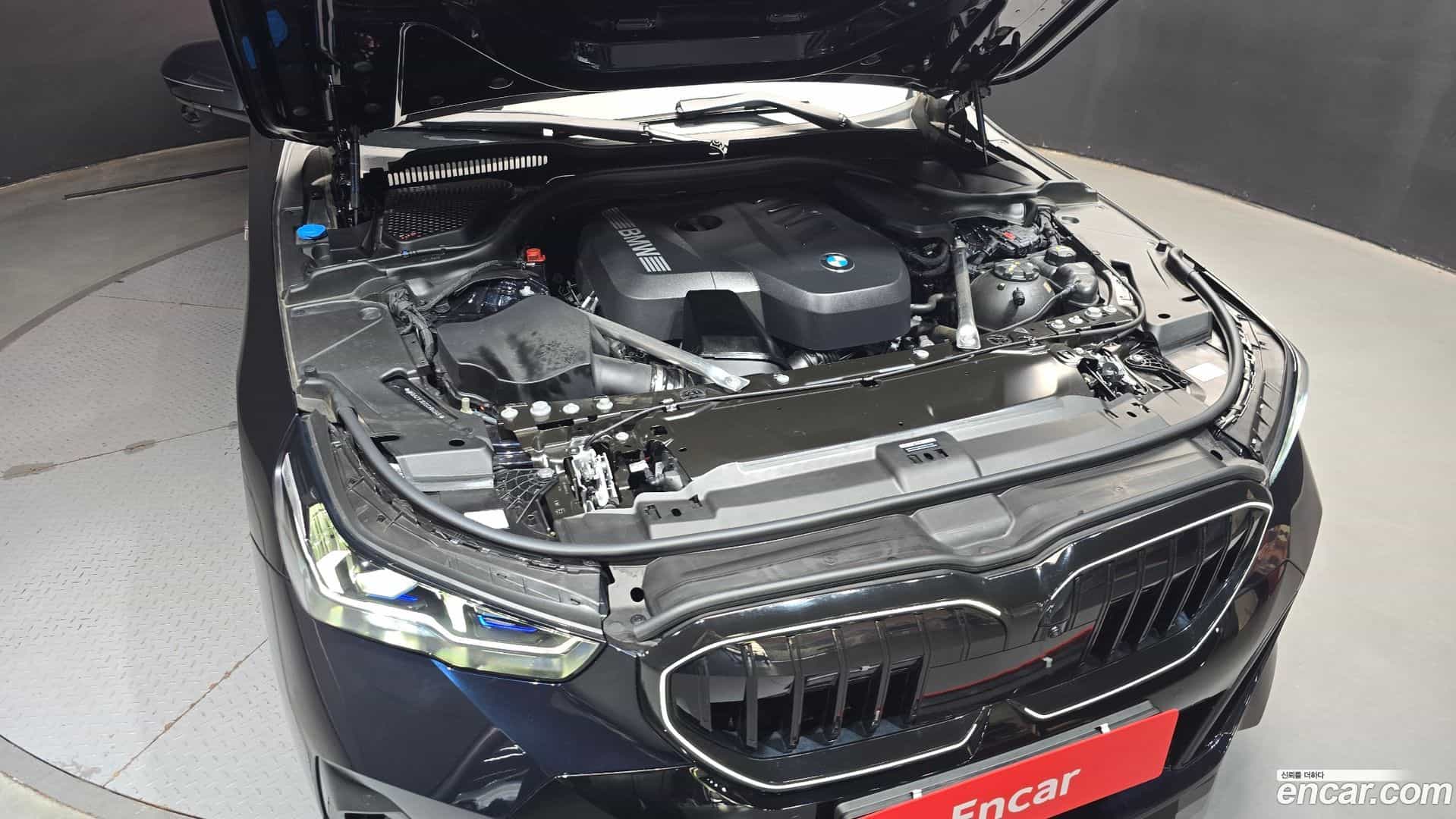 5-Series BMW 2025.9-OUTER-006