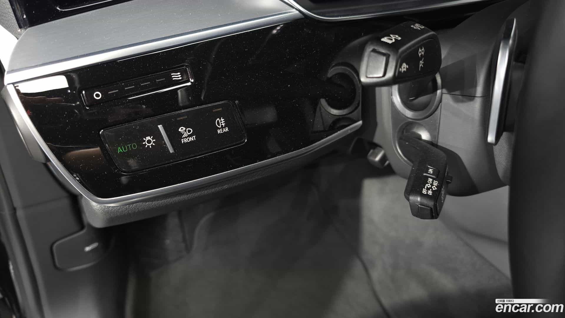 A8 Audi 2020.6-OPTION-023