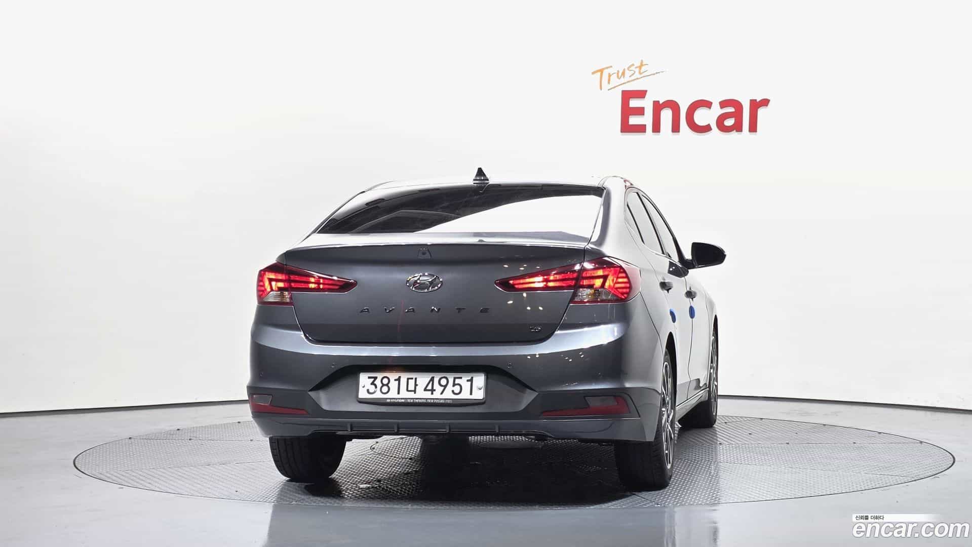 AVANTE Hyundai 2019.8-OUTER-004
