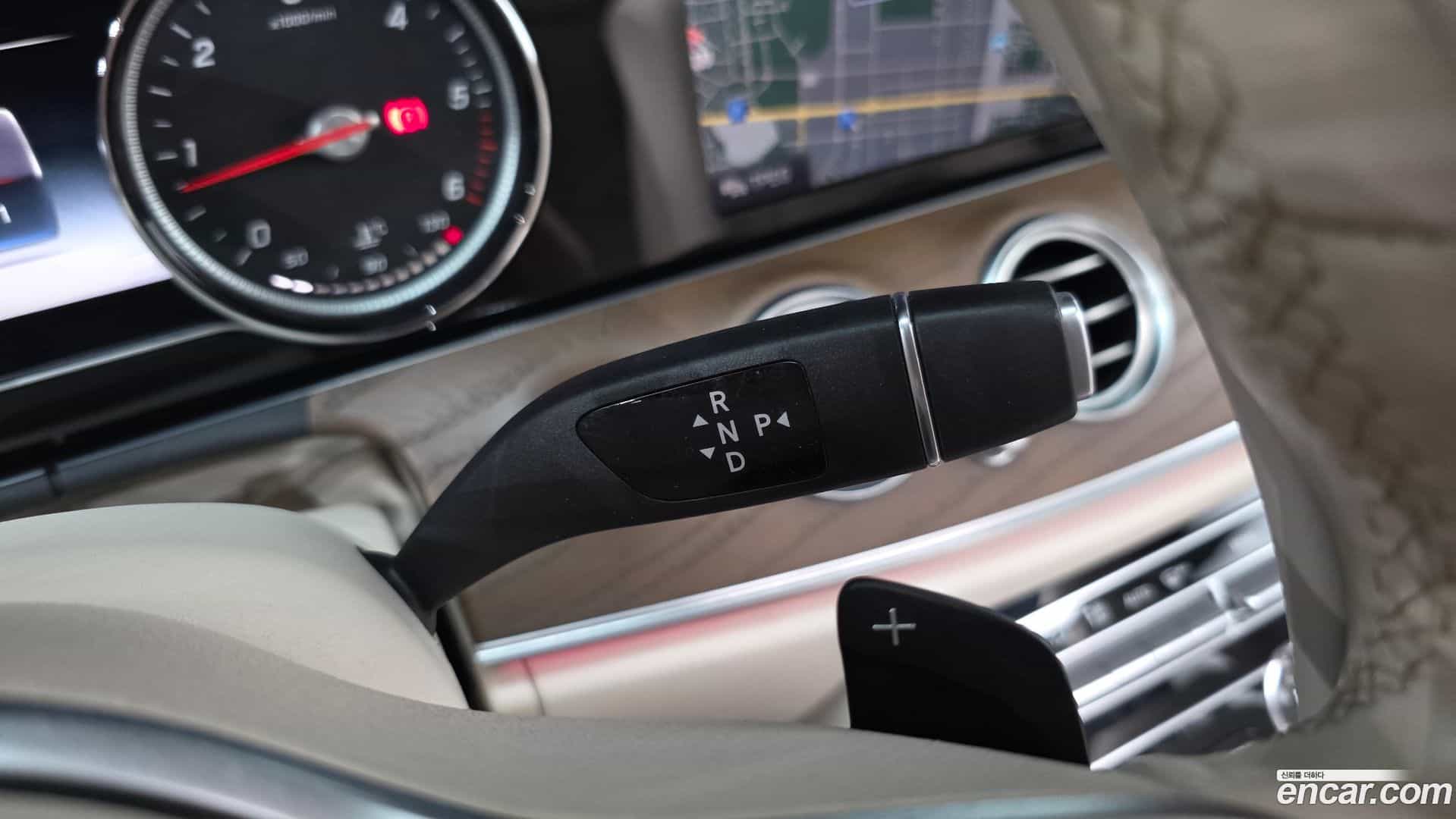 E-Class Mercedes-Benz 2019.7-INNER-009