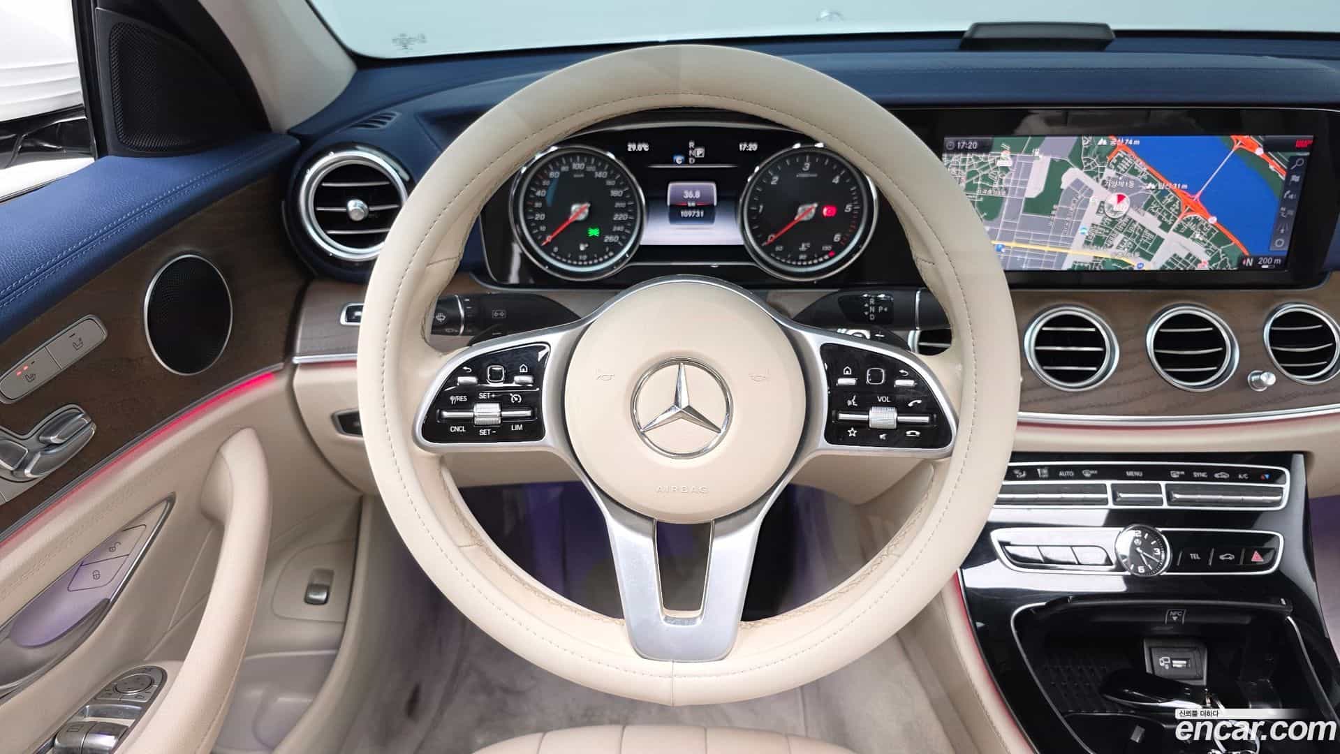 E-Class Mercedes-Benz 2019.7-OPTION-018