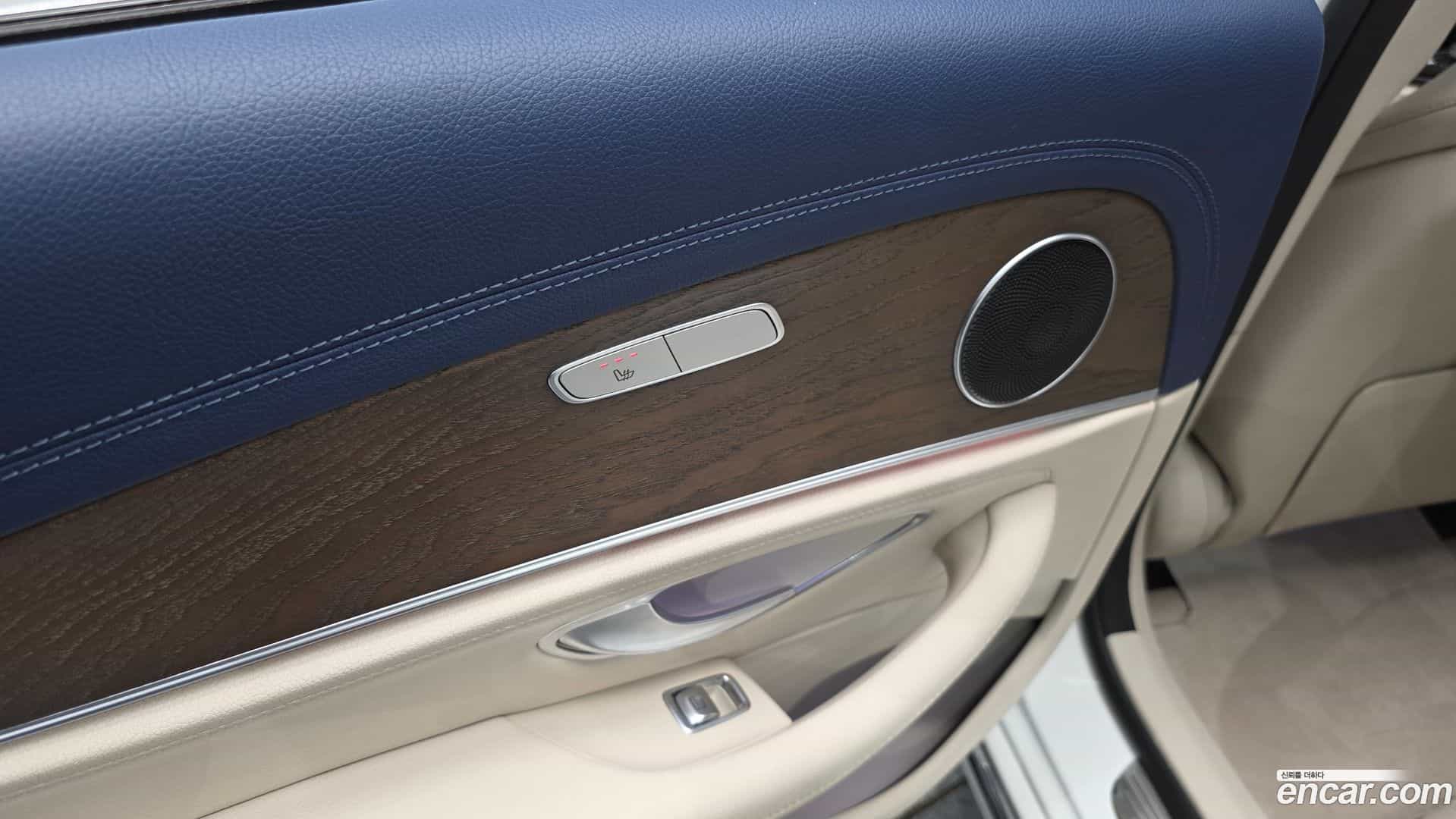 E-Class Mercedes-Benz 2019.7-OPTION-023