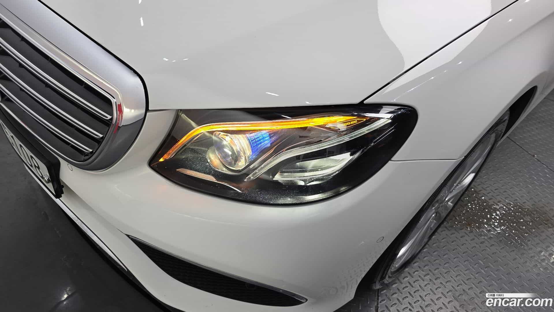 E-Class Mercedes-Benz 2019.7-OUTER-032