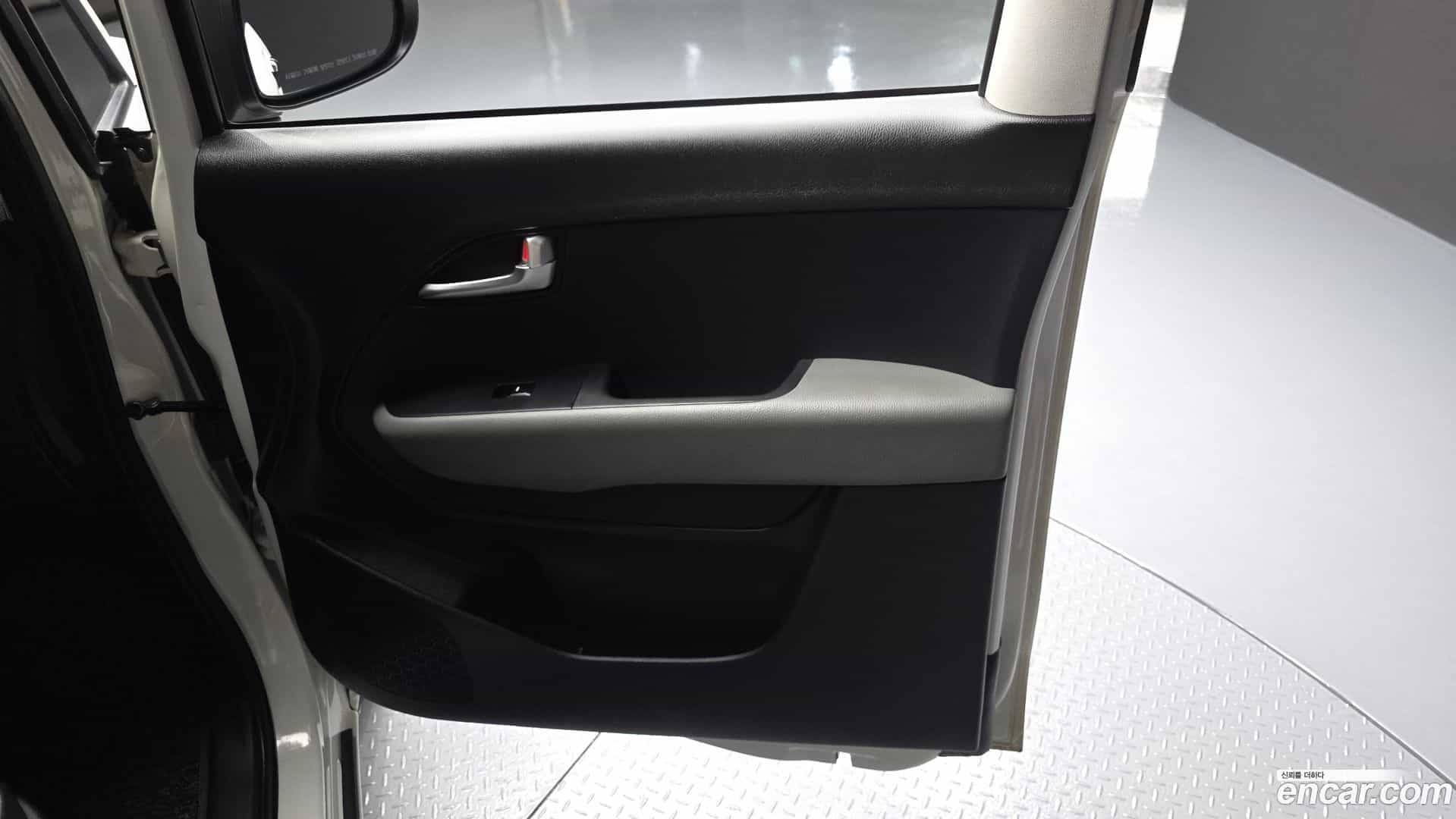 RAY Kia 2022.1-INNER-034