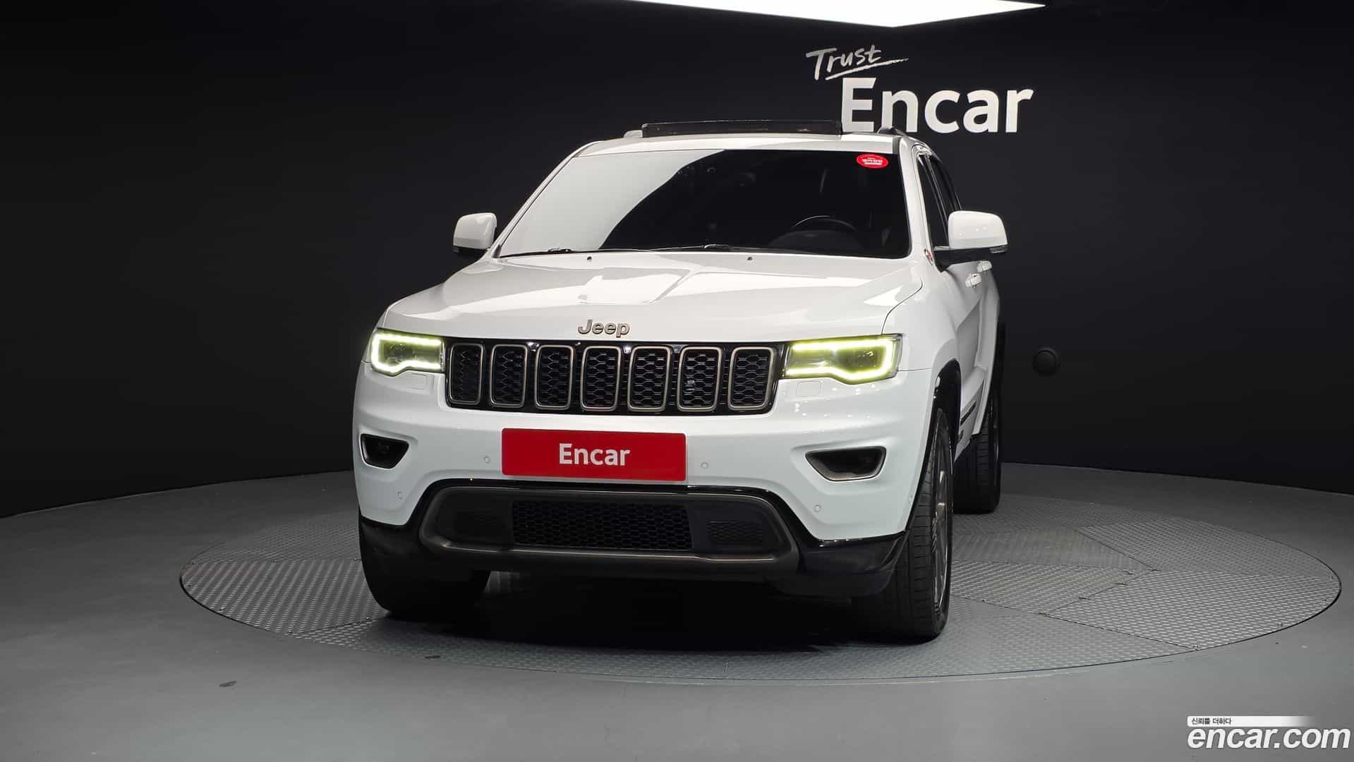 Cherokee Jeep 2016.11-OUTER-003