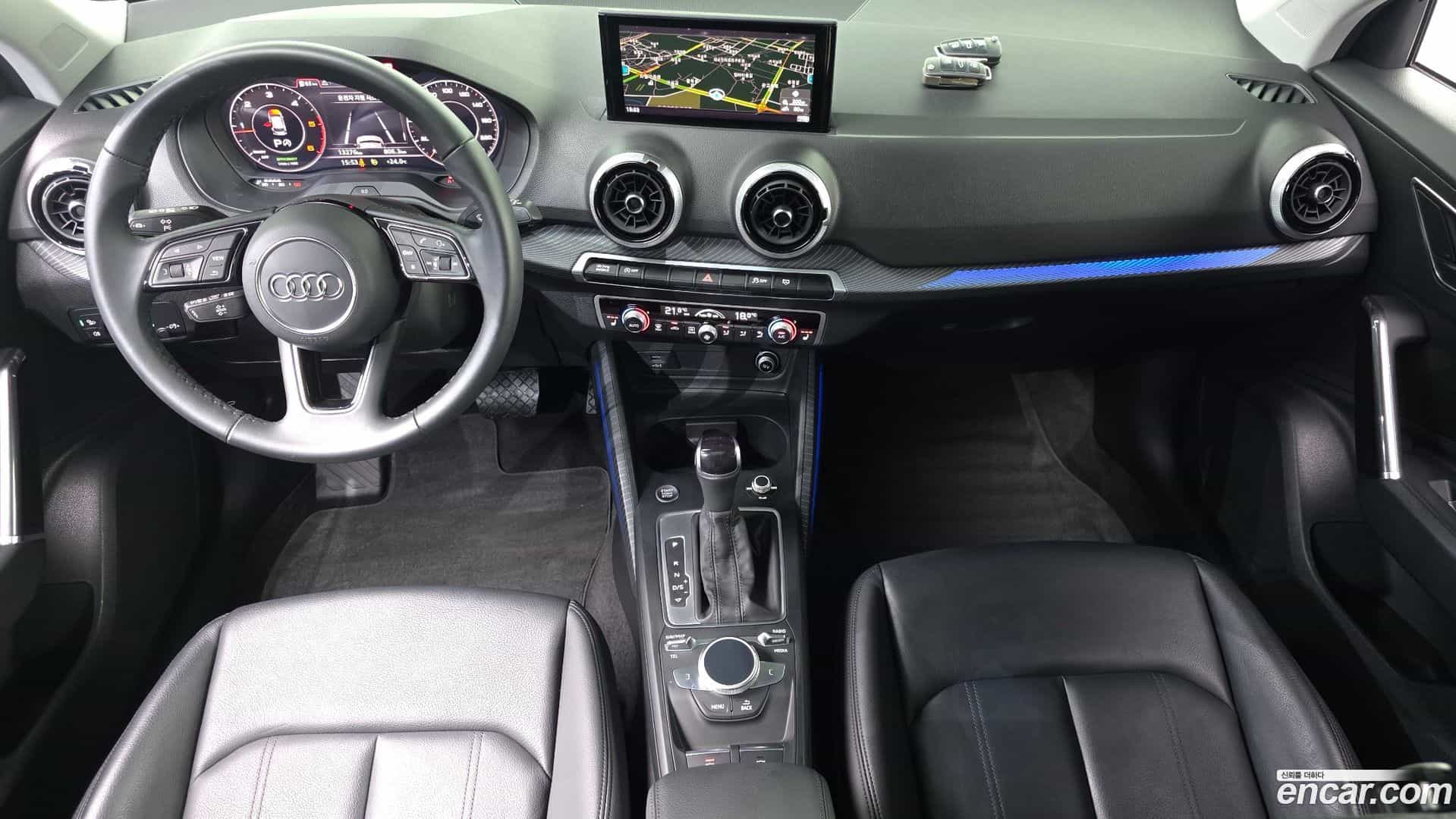 Q2 Audi 2023.11-INNER-007