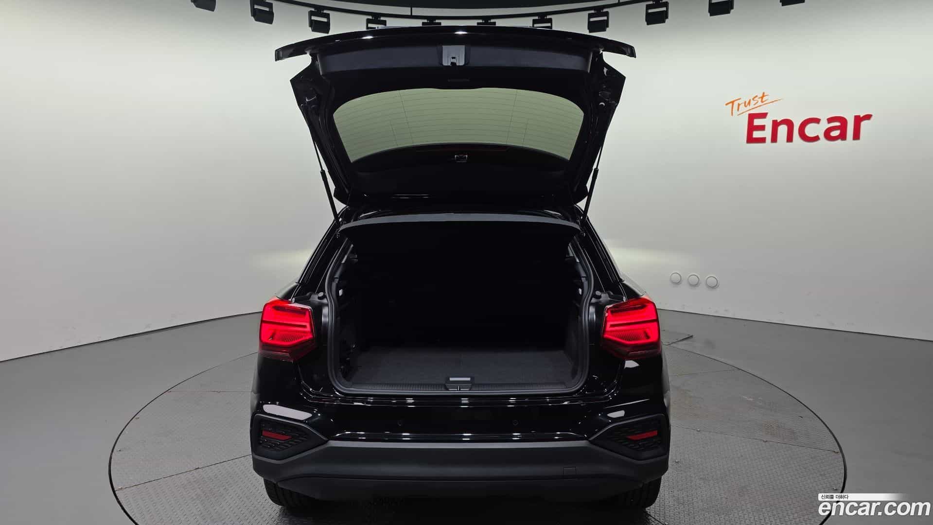 Q2 Audi 2023.11-OPTION-023