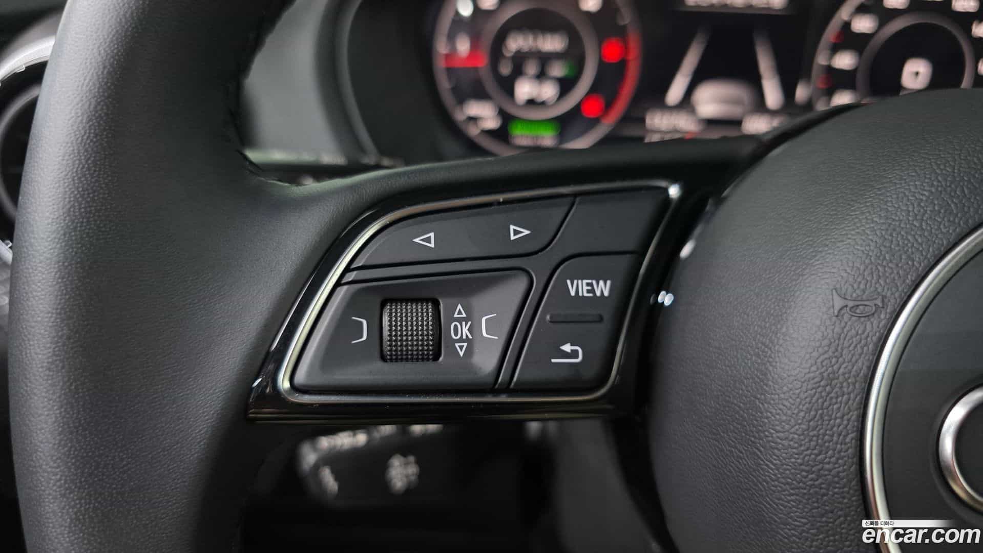 Q2 Audi 2023.11-OPTION-040