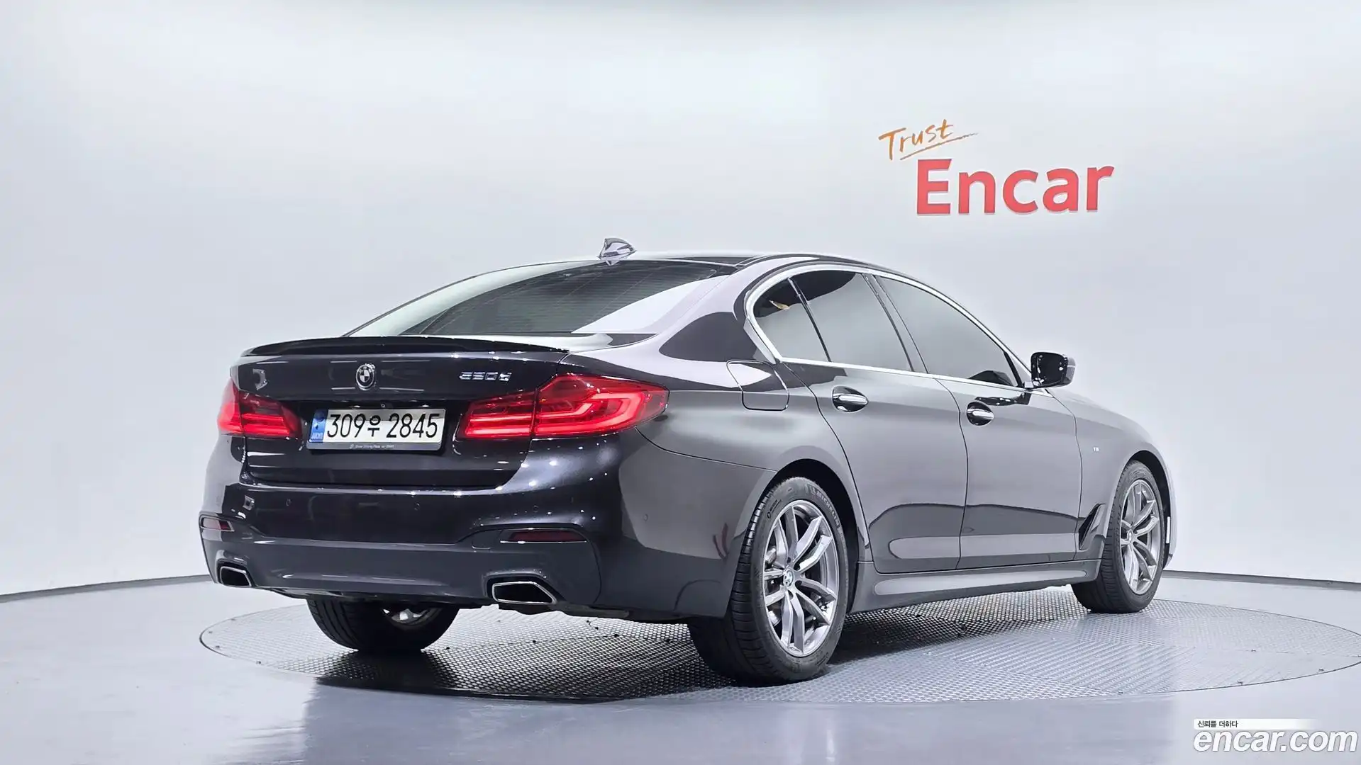 5-Series BMW 2017.11-OUTER-002