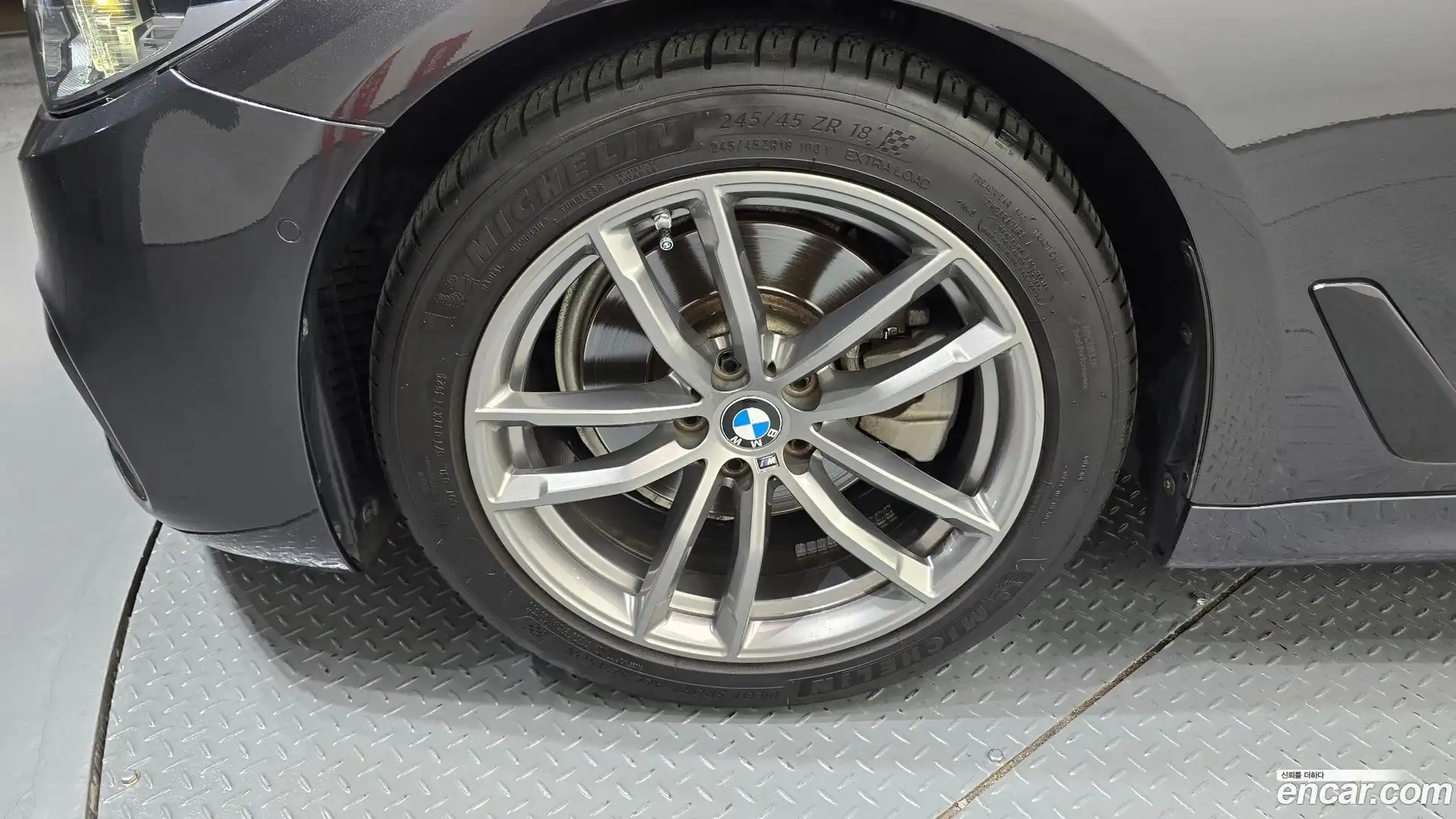 5-Series BMW 2017.11-OUTER-005