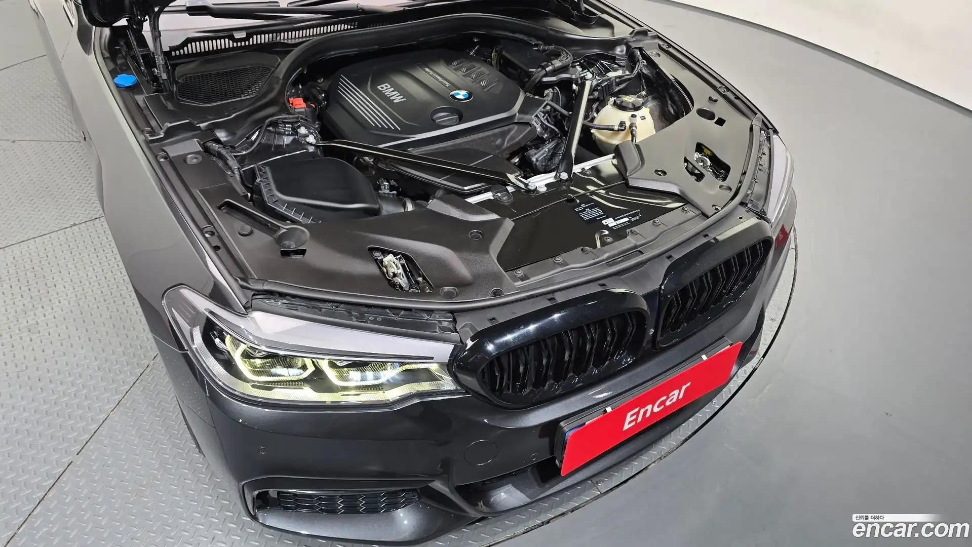 5-Series BMW 2017.11-OUTER-006