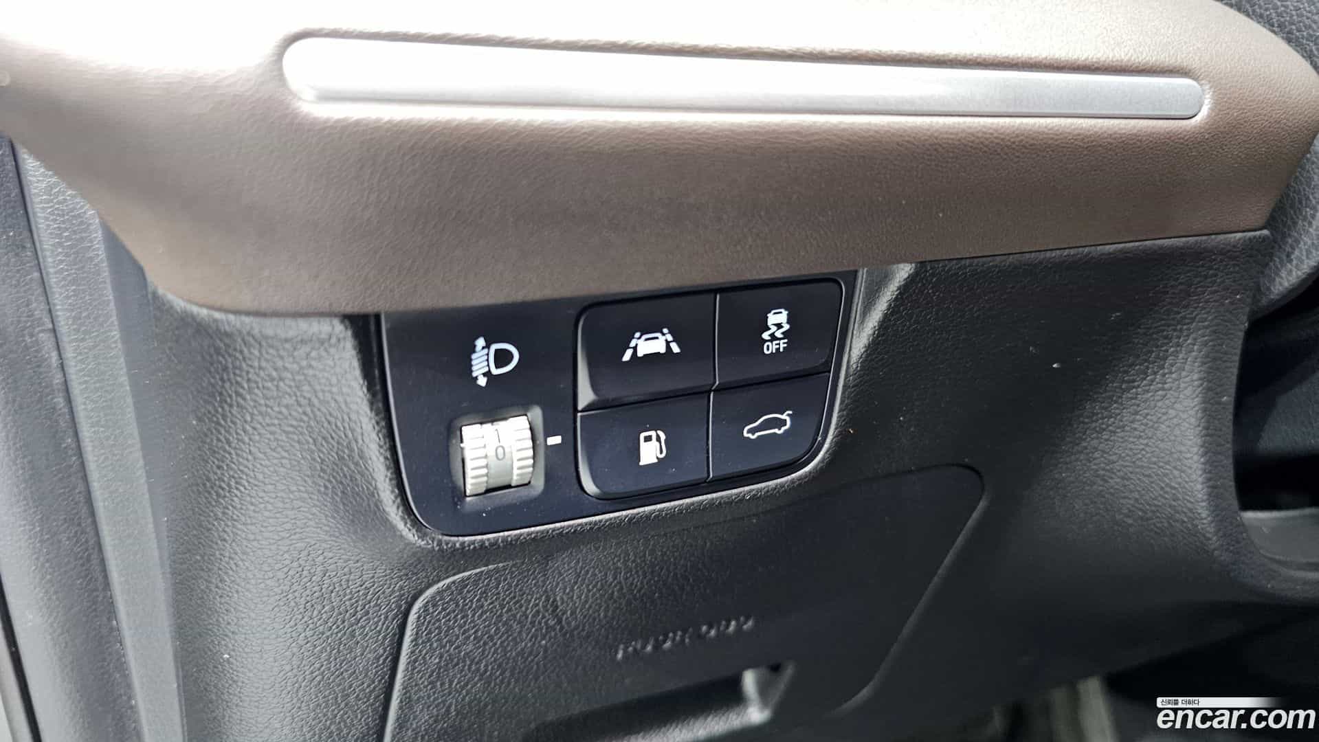 Grandeur Hyundai 2021.3-OPTION-023