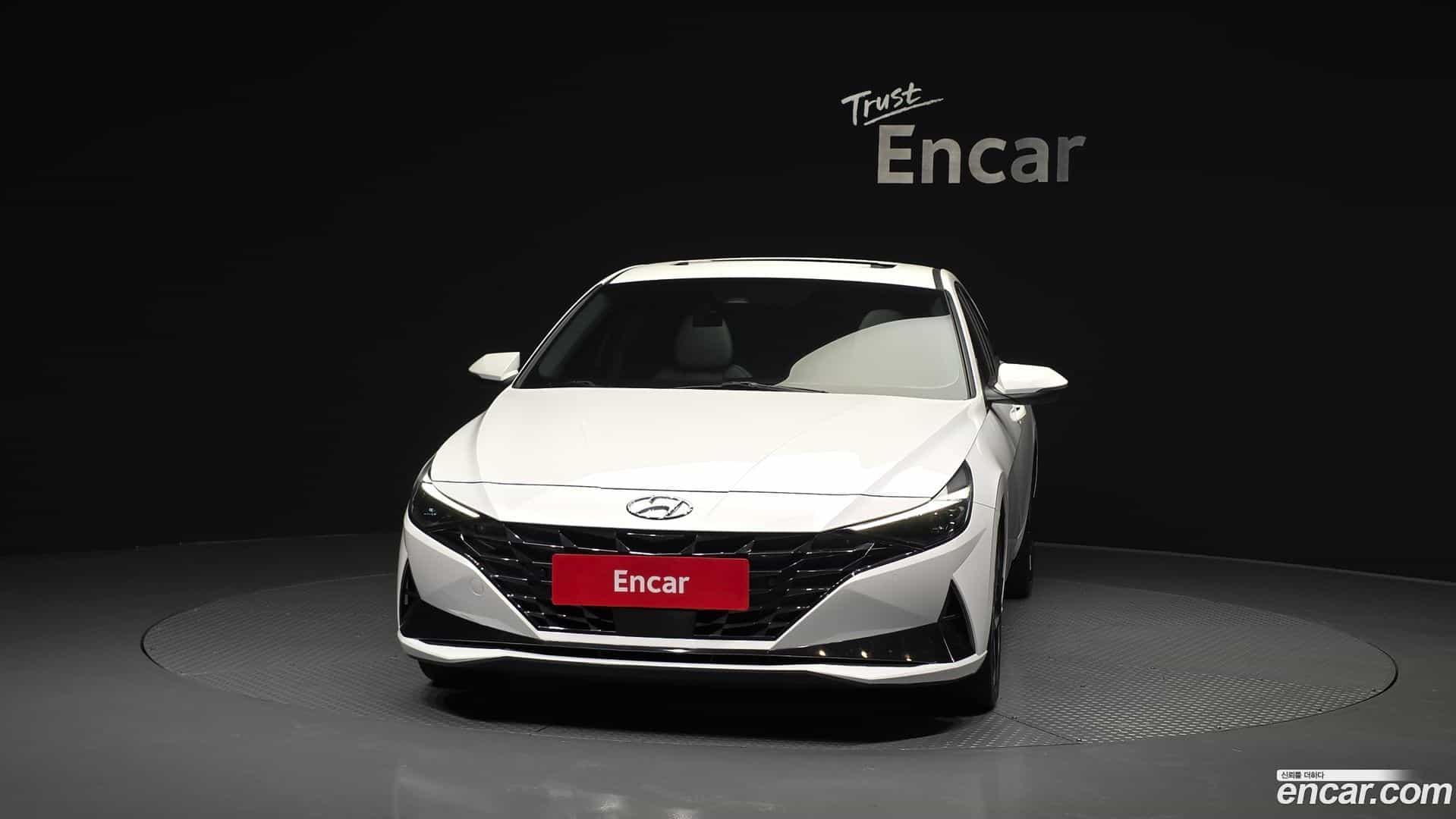 AVANTE Hyundai 2021.0-OUTER-003