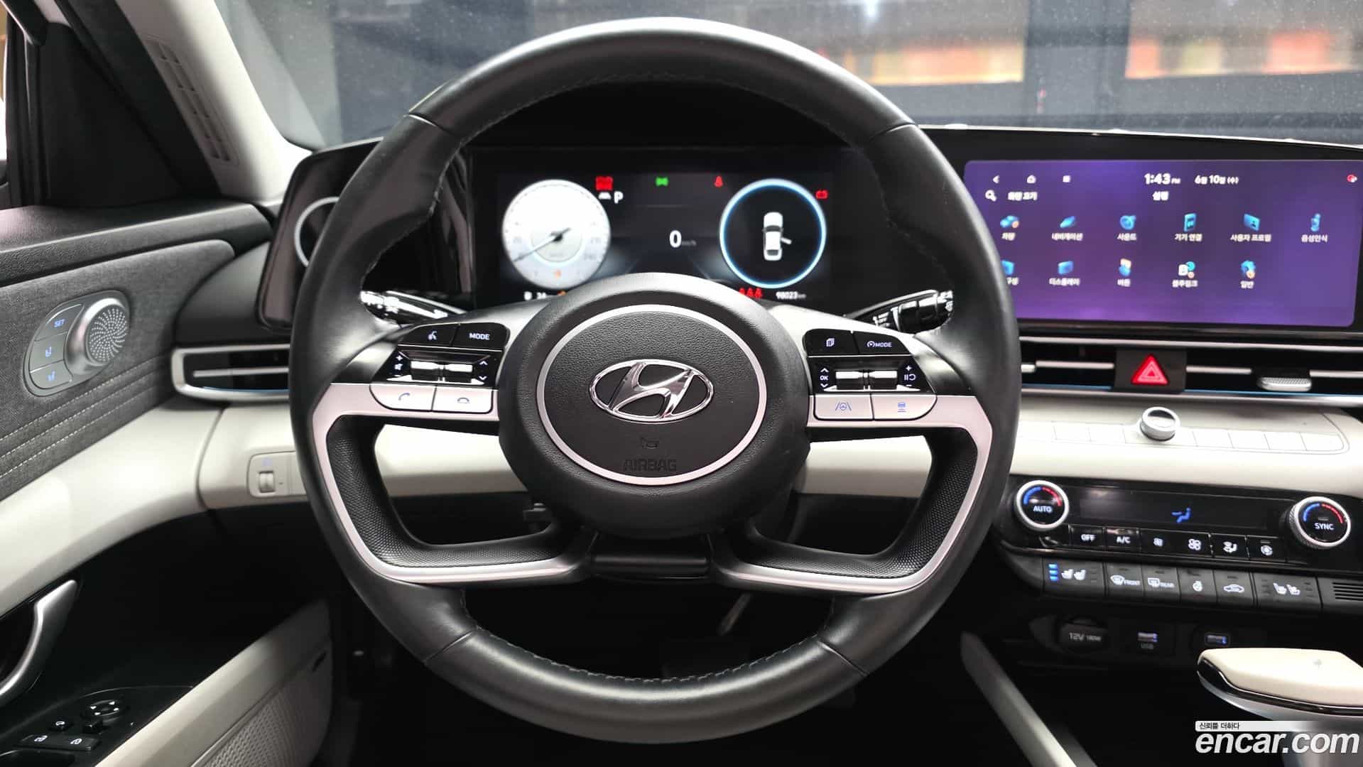 AVANTE Hyundai 2021.0-OPTION-017
