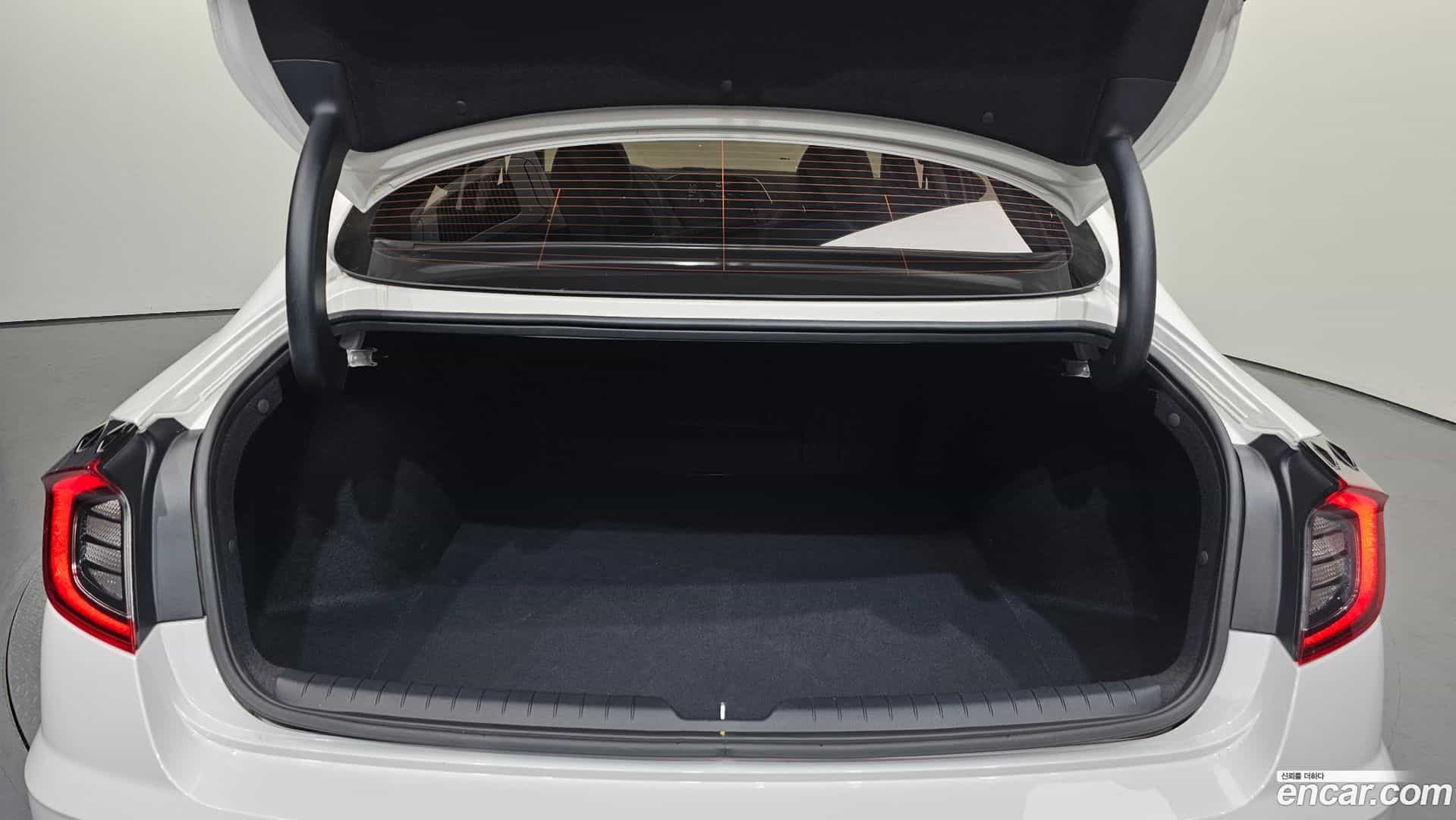 Sonata Hyundai 2022.5-OPTION-024