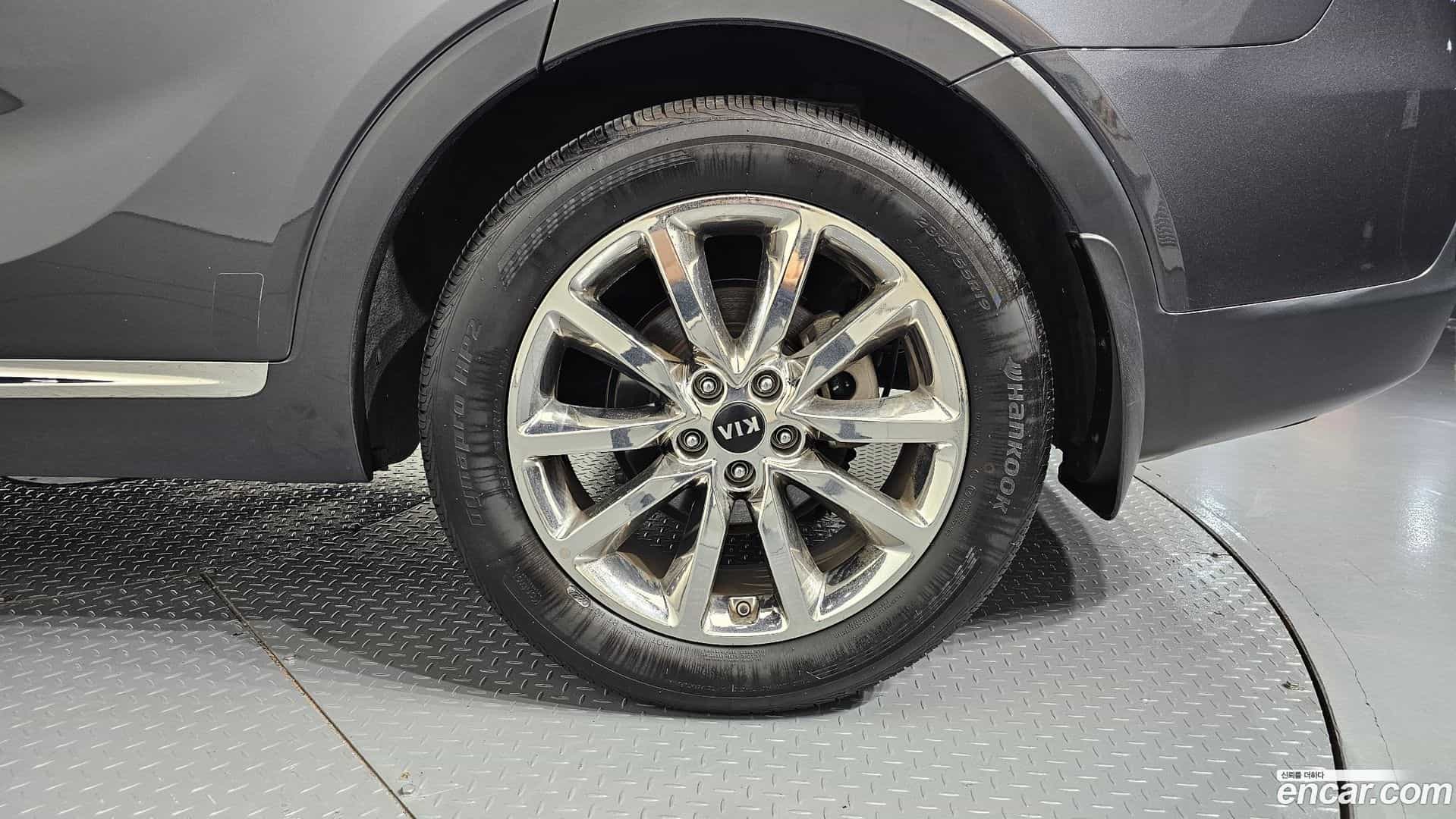 Sorento Kia 2016.2-OUTER-031