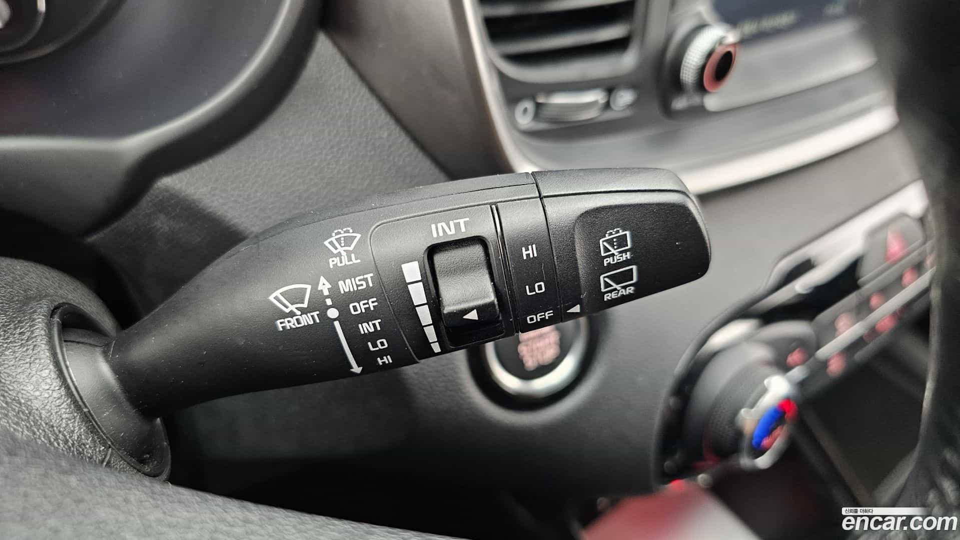 Sorento Kia 2016.2-OPTION-044