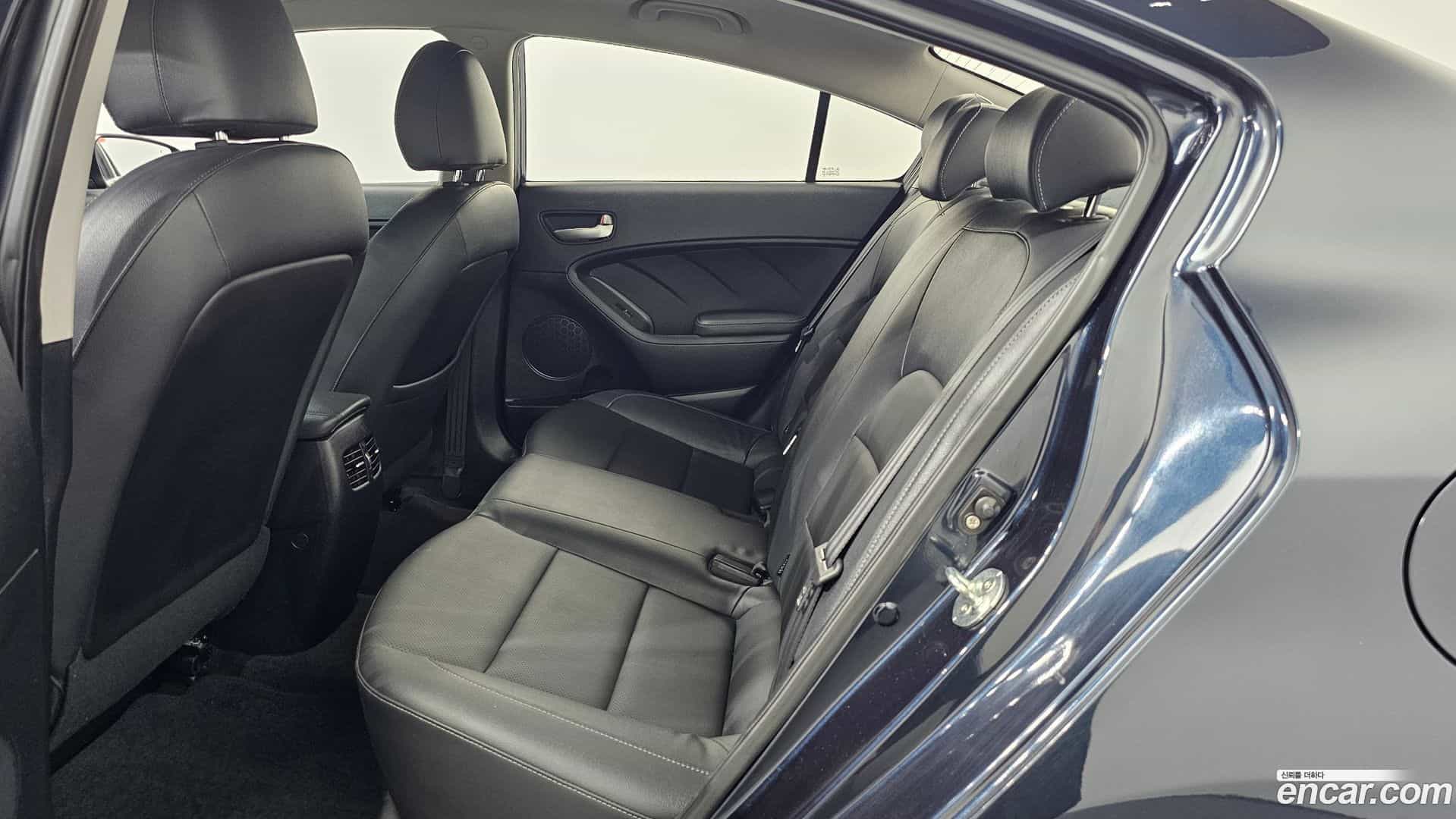 K3 Kia 2017.4-INNER-036