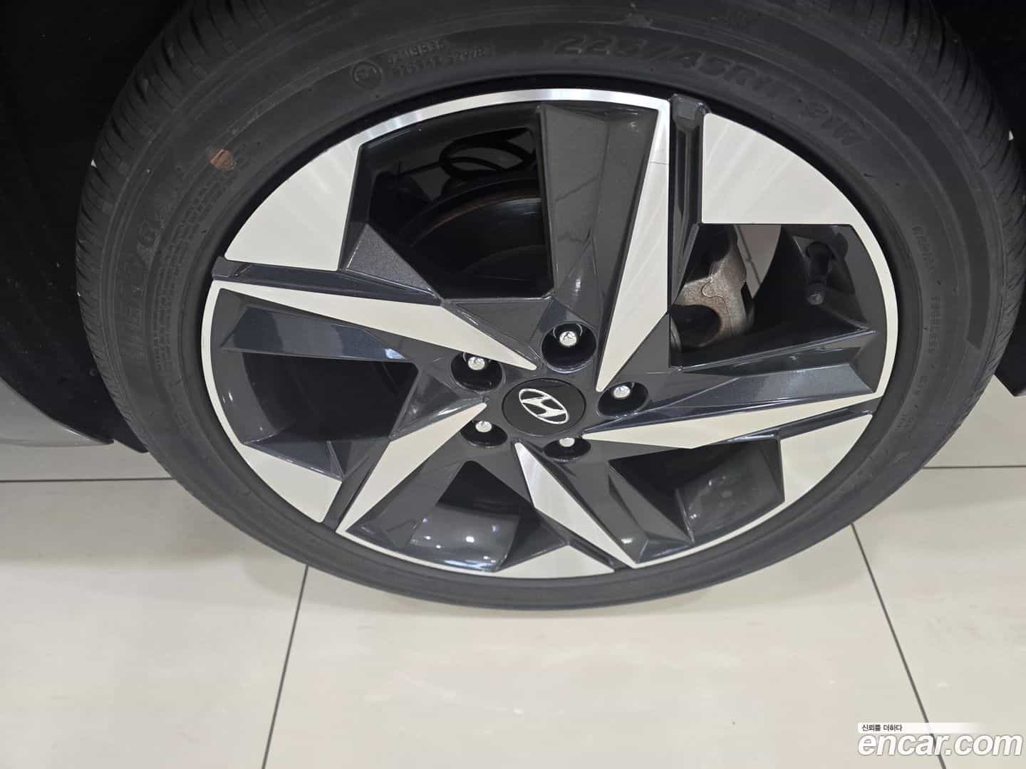 AVANTE Hyundai 2021.10-INNER-007