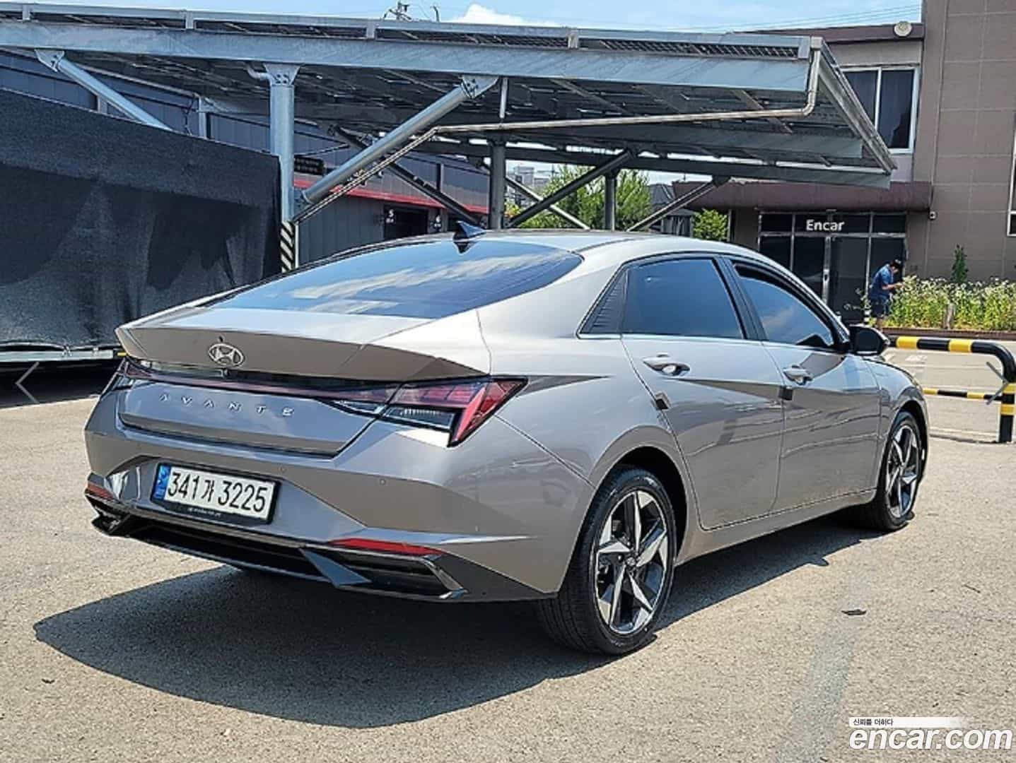 AVANTE Hyundai 2023.0-OUTER-004