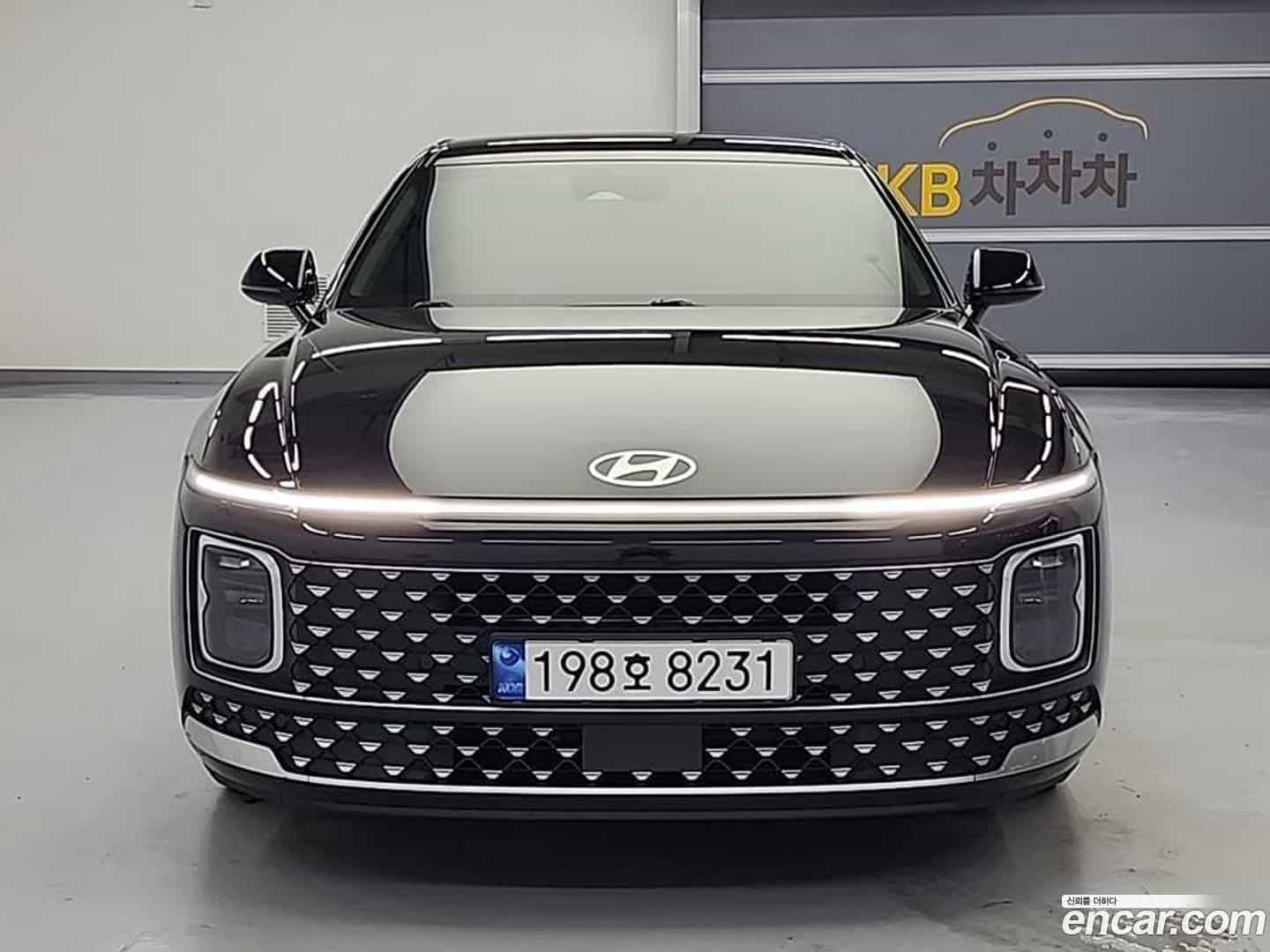Grandeur Hyundai 2023.4-OUTER-002