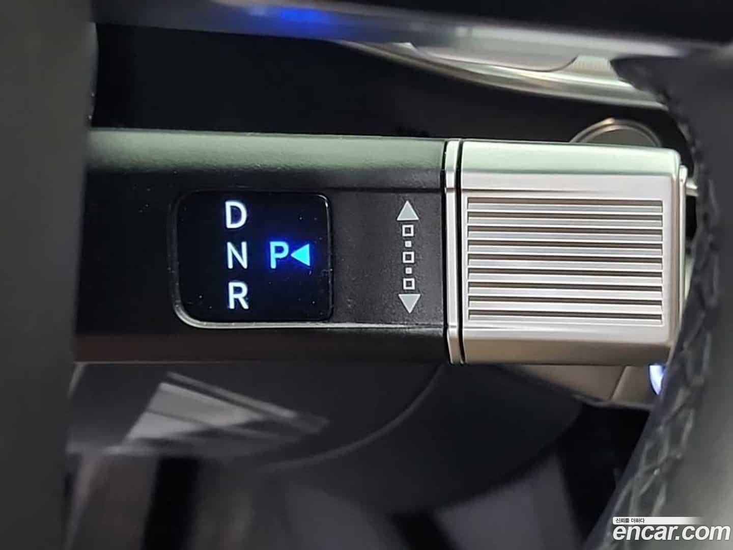Grandeur Hyundai 2023.4-INNER-008